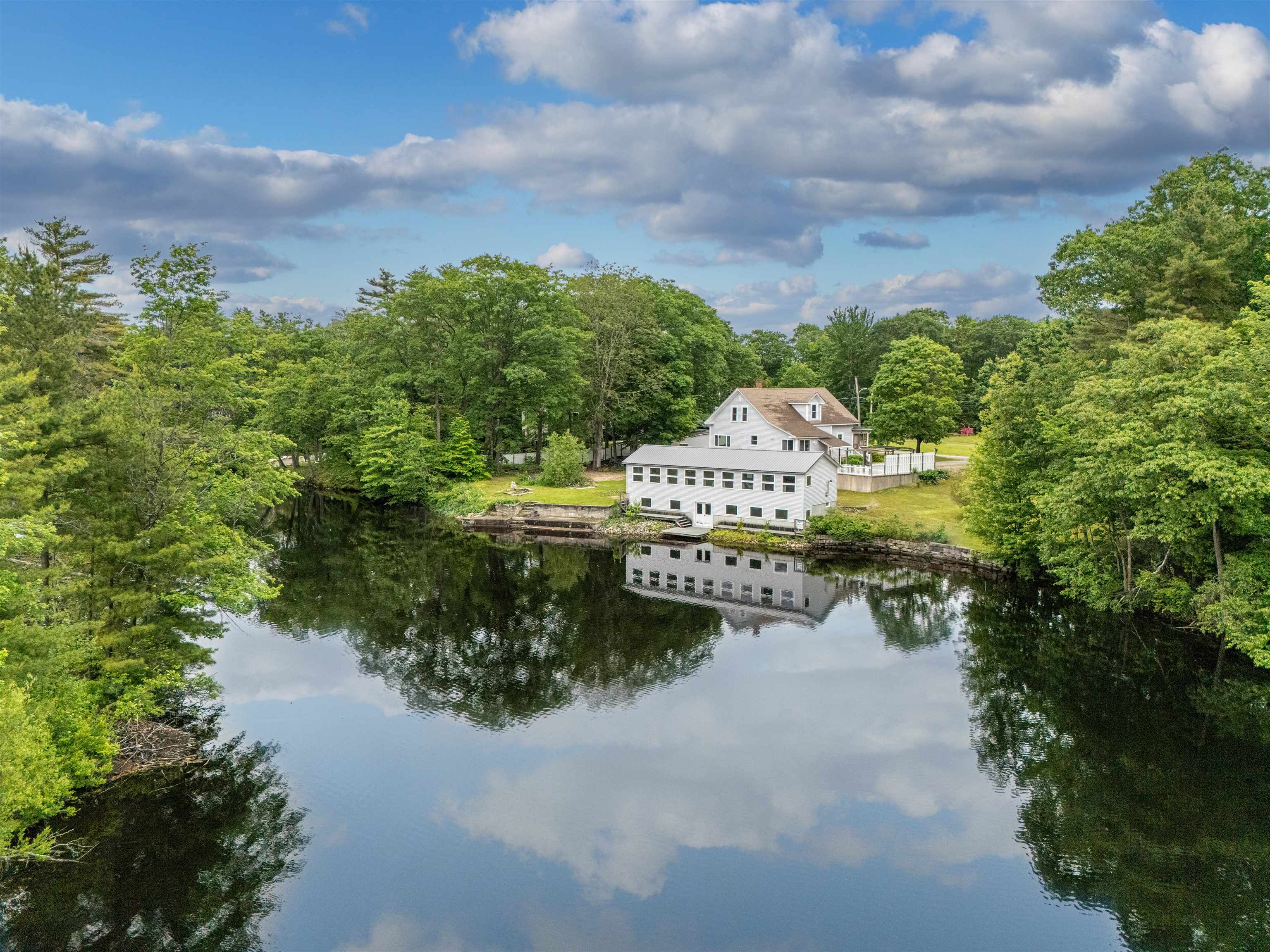 Limerick, Maine, 04048, United States, 4 Bedrooms Bedrooms, ,2 BathroomsBathrooms,Residential,For Sale,1983800