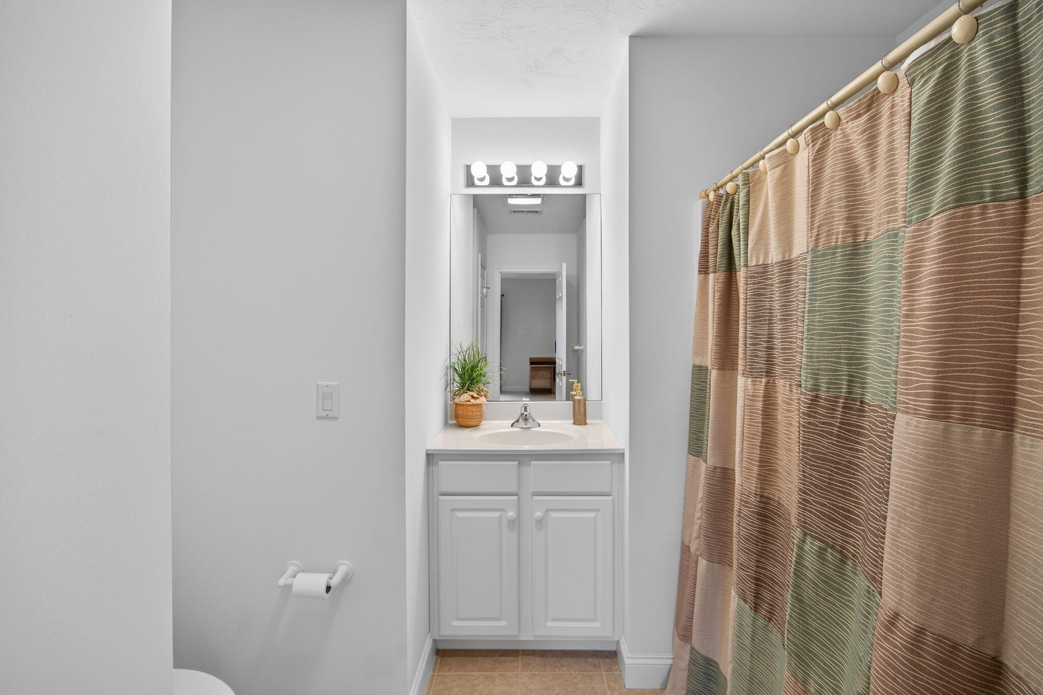  5 Blue Meadow Court, Bourne, MA, 02532 - 物件實景