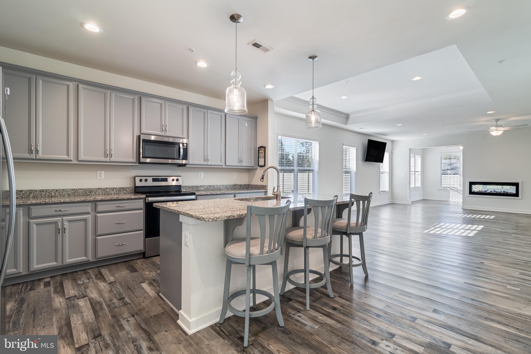 La Plata, Maryland, 20646, United States, 2 Bedrooms Bedrooms, ,2 BathroomsBathrooms,Residential,For Sale,1976808