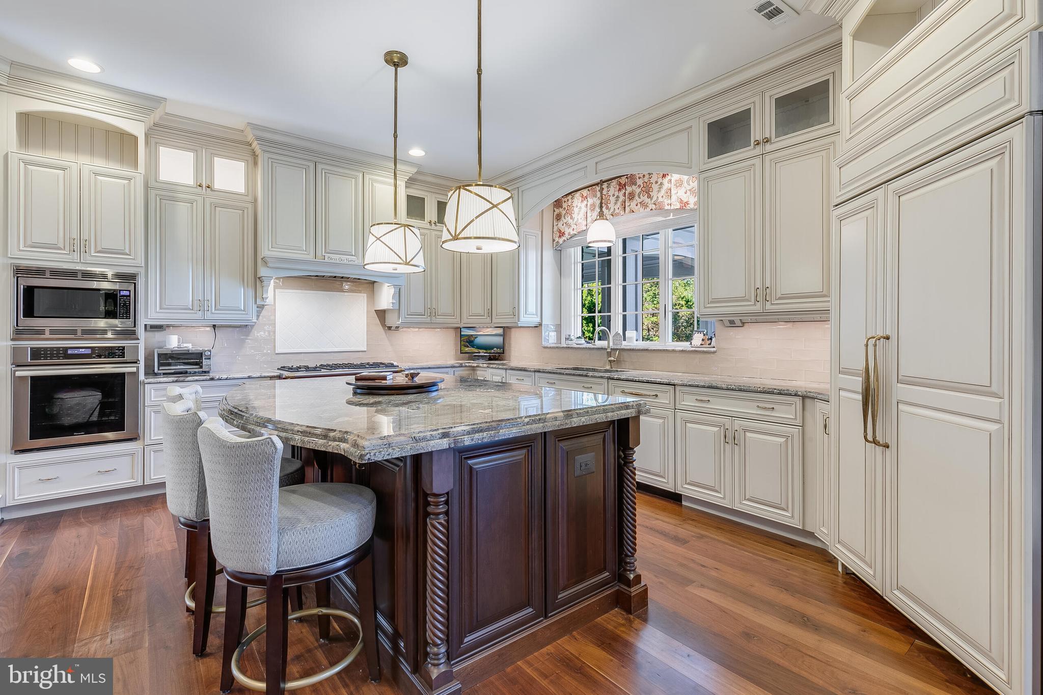 Leesburg, Virginia, 20175, United States, 5 Bedrooms Bedrooms, ,4 BathroomsBathrooms,Residential,For Sale,1776581