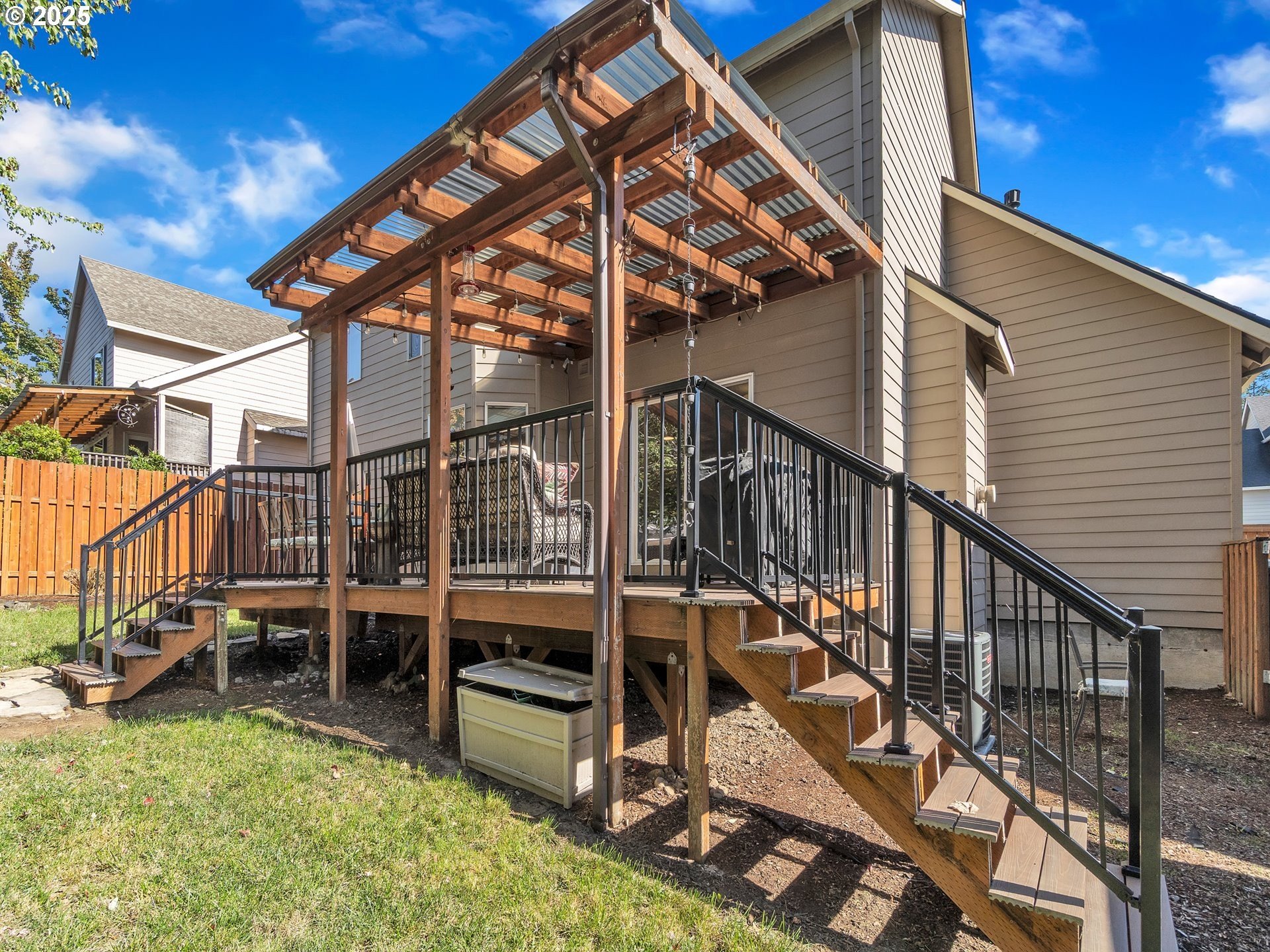 Newberg, Oregon, 97132, United States, 4 Bedrooms Bedrooms, ,3 BathroomsBathrooms,Residential,For Sale,1962580