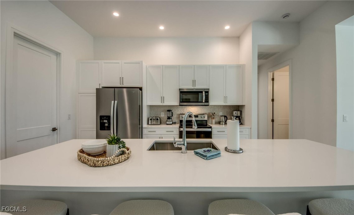 Cape Coral, Florida, 33914, United States, 3 Bedrooms Bedrooms, ,2 BathroomsBathrooms,Residential,For Sale,2009970