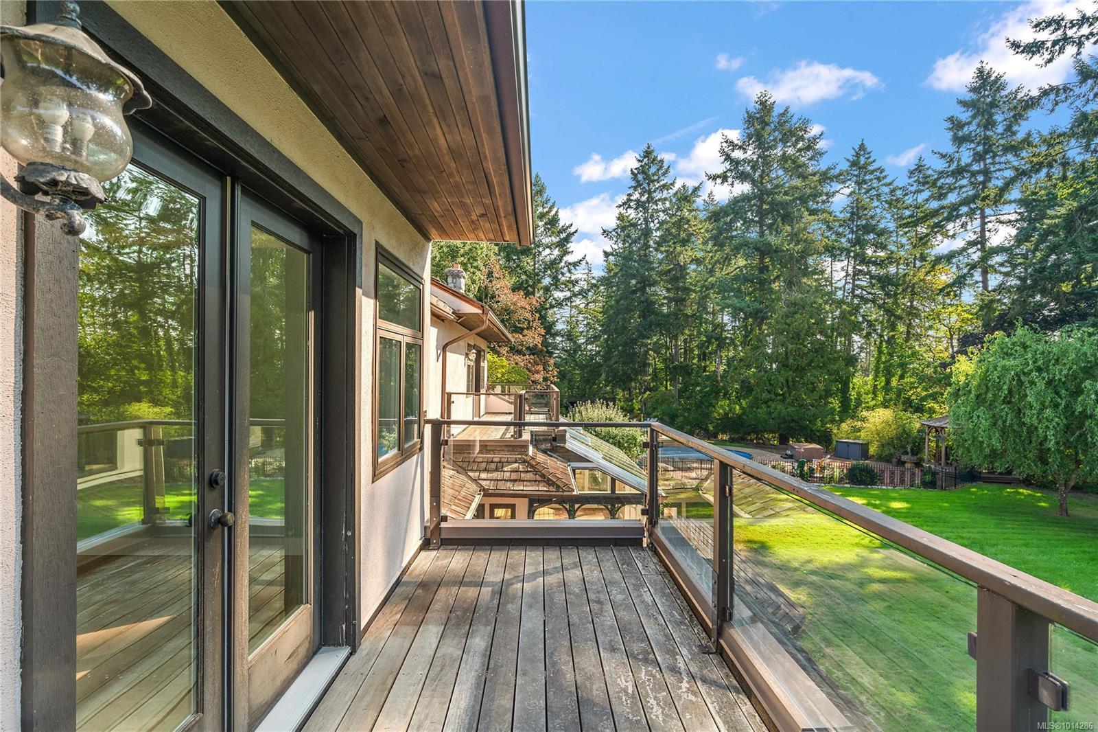 NORTH SAANICH, British Columbia, V8L 5P8, CA, 7 Bedrooms Bedrooms, ,Residential,For Sale,1948660