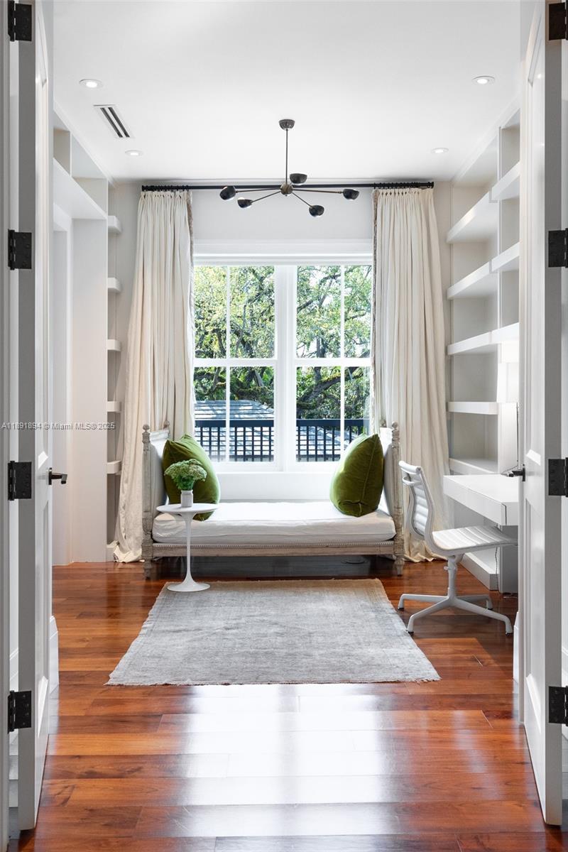 Miami, Florida, 33143, United States, 5 Bedrooms Bedrooms, ,7 BathroomsBathrooms,Residential,For Sale,1960527