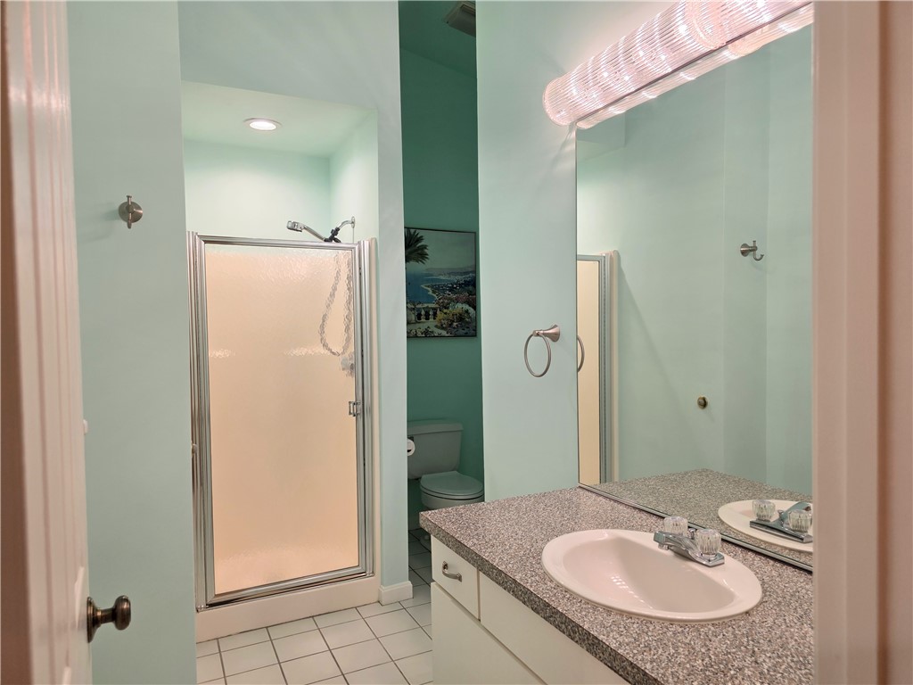 Cranston, Rhode Island, 02920, United States, 2 Bedrooms Bedrooms, ,3 BathroomsBathrooms,Residential,For Sale,1913693
