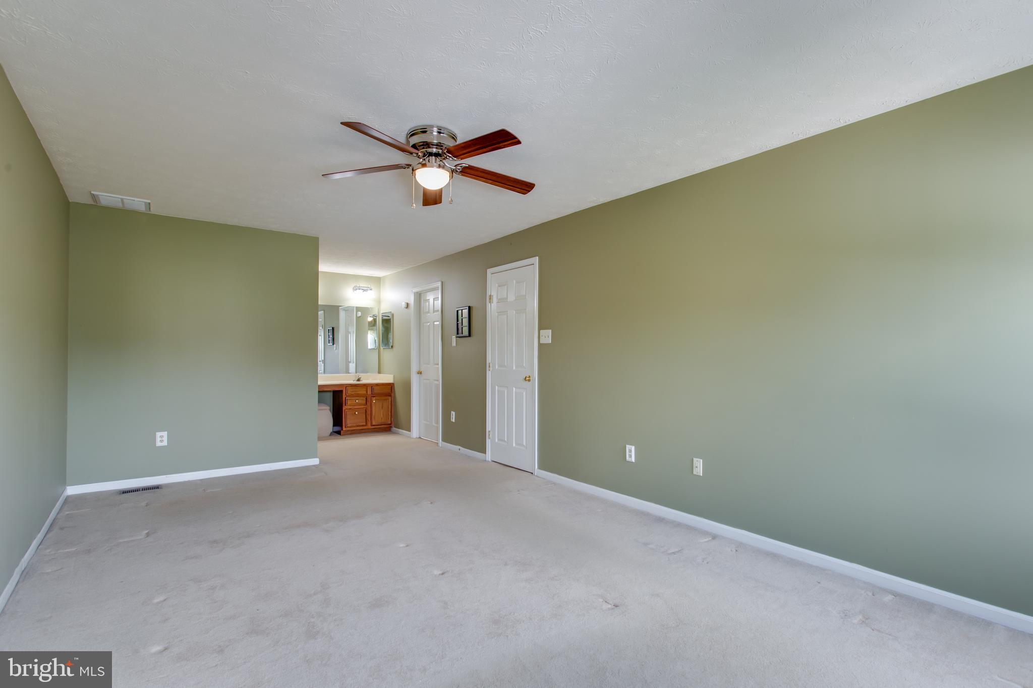 Waldorf, Maryland, 20603, United States, 4 Bedrooms Bedrooms, ,3 BathroomsBathrooms,Residential,For Sale,1930725