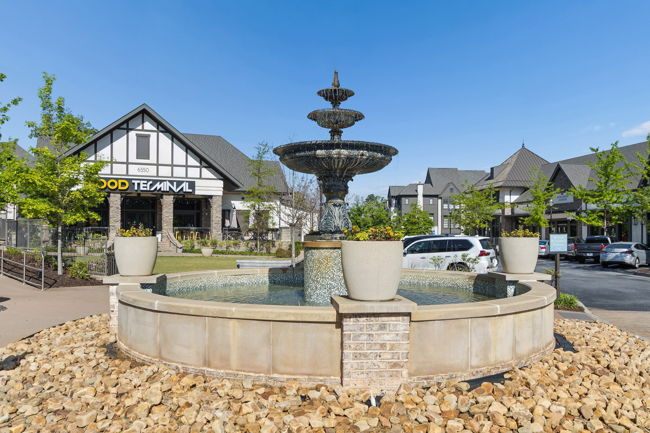  End-Unit Luxury Townhome at Aria - 物件實景