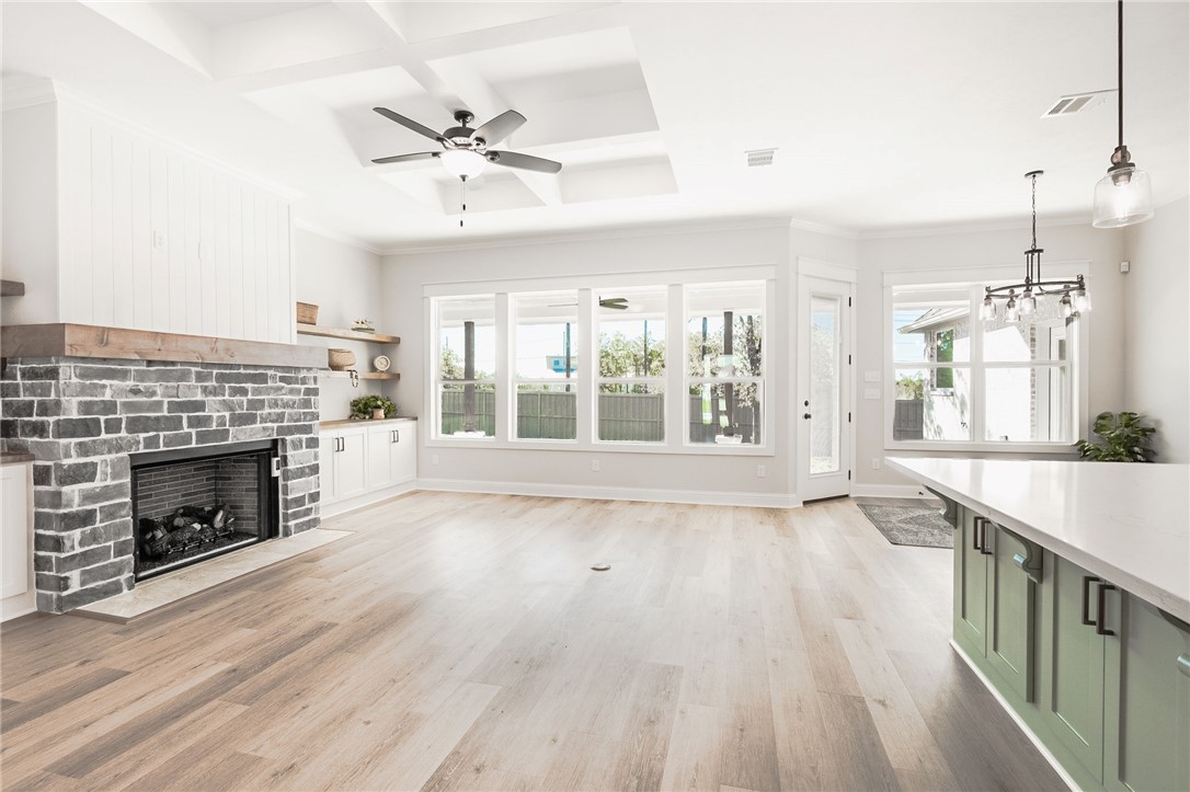 College Station, Texas, 77845, United States, 4 Bedrooms Bedrooms, ,3 BathroomsBathrooms,Residential,For Sale,2000536