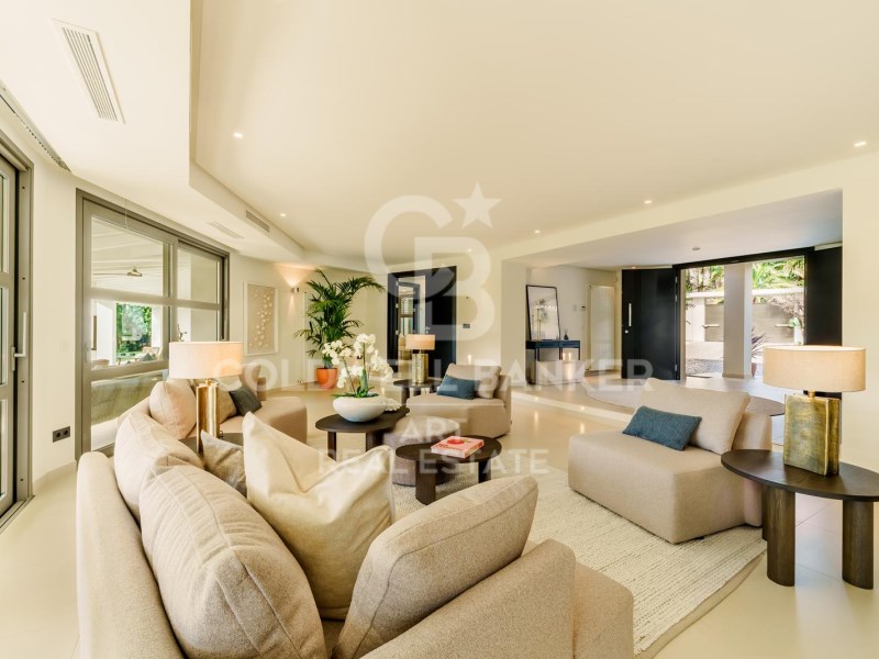 Marbella, Andalusia, ES, 5 Bedrooms Bedrooms, ,5 BathroomsBathrooms,Residential,For Sale,1767301
