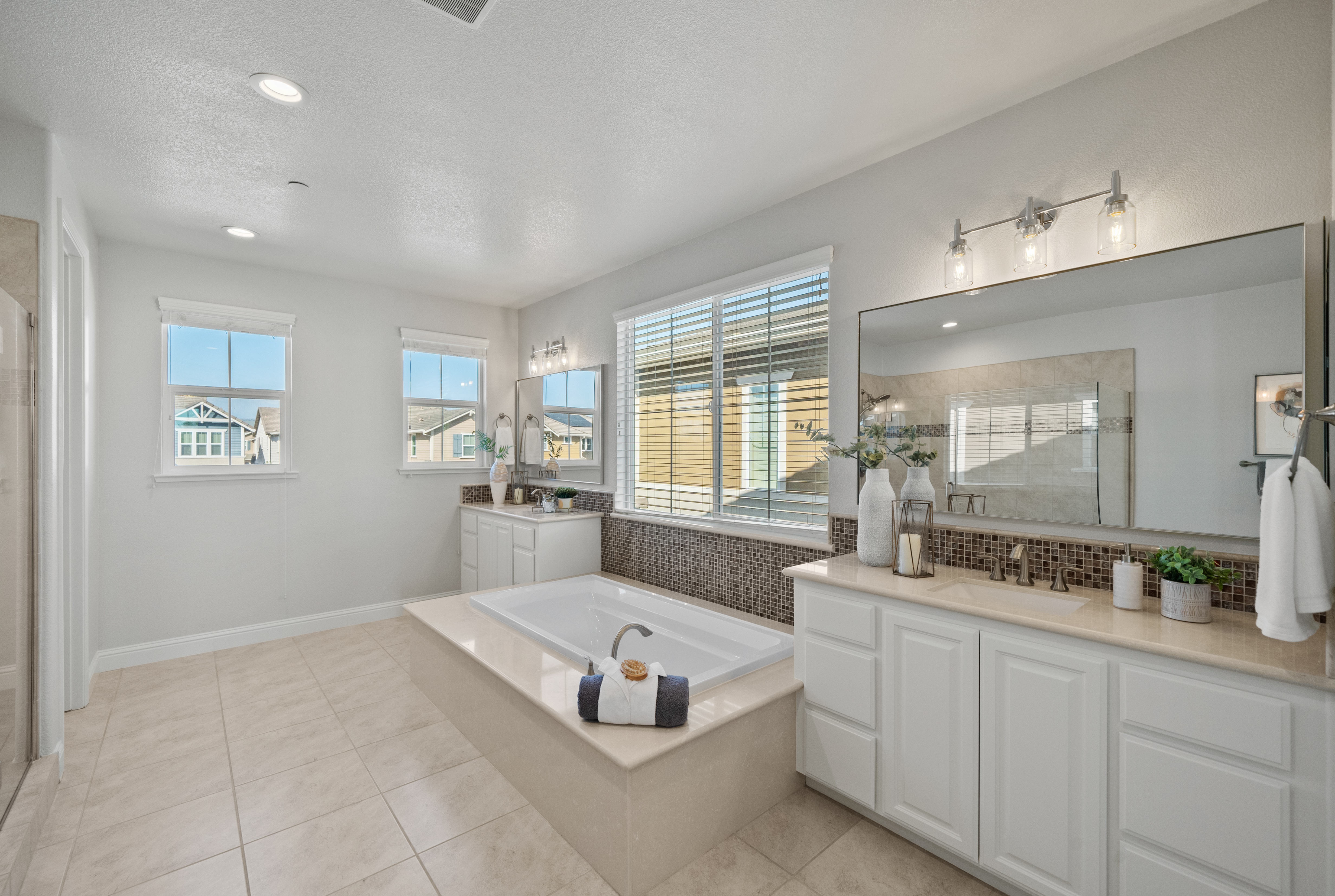  A Beautifully Appointed Patterson Ranch Home Offering Effortless Modern Living - 物件實景