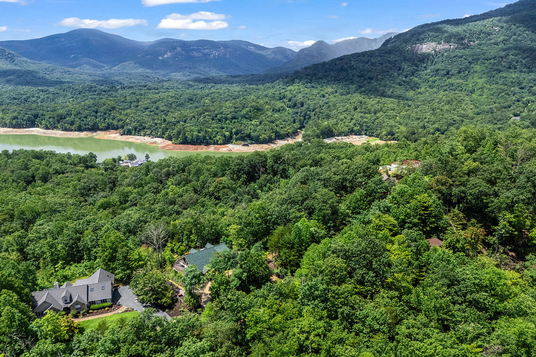  LAKE LURE - 物件實景