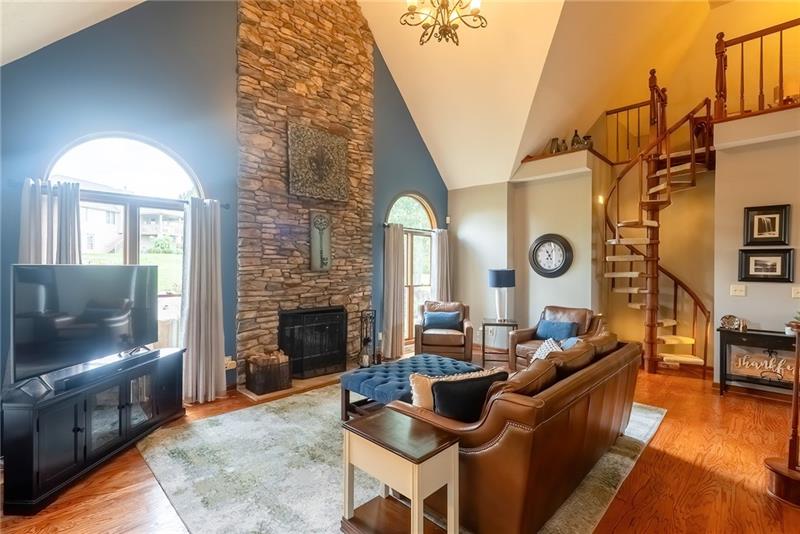 Finleyville, Pennsylvania, 15332, United States, 4 Bedrooms Bedrooms, ,4 BathroomsBathrooms,Residential,For Sale,1985685