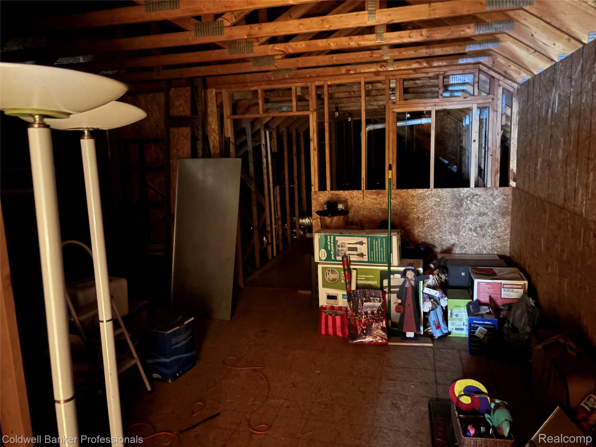 HarrisonTownship, Michigan, 48045, United States, 4 Bedrooms Bedrooms, ,3 BathroomsBathrooms,Residential,For Sale,1896563