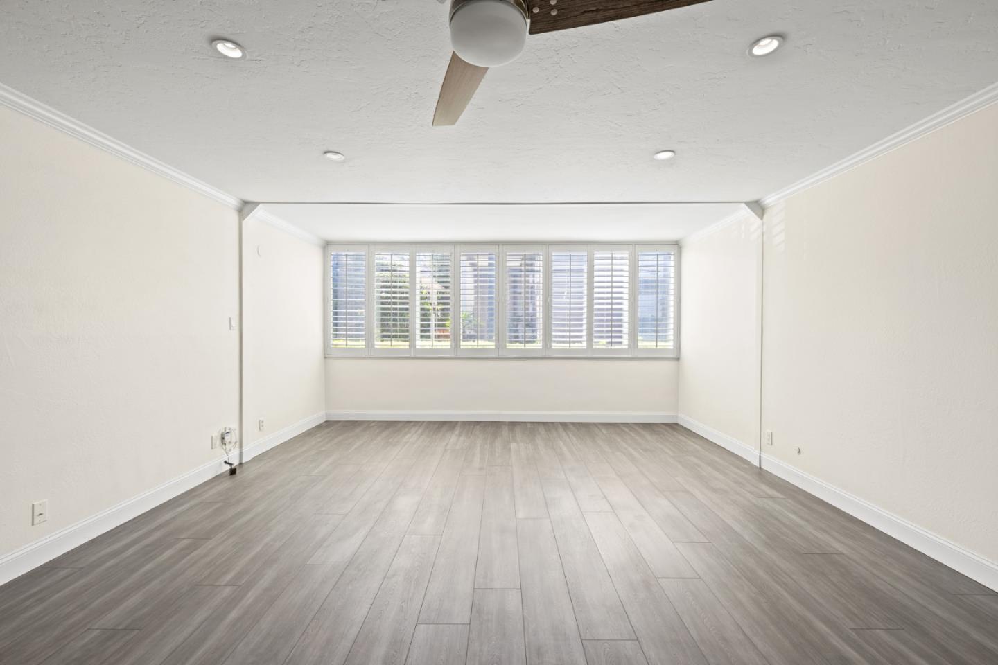 San Mateo, California, 94401, United States, 1 Bedroom Bedrooms, ,1 BathroomBathrooms,Residential,For Sale,1951170