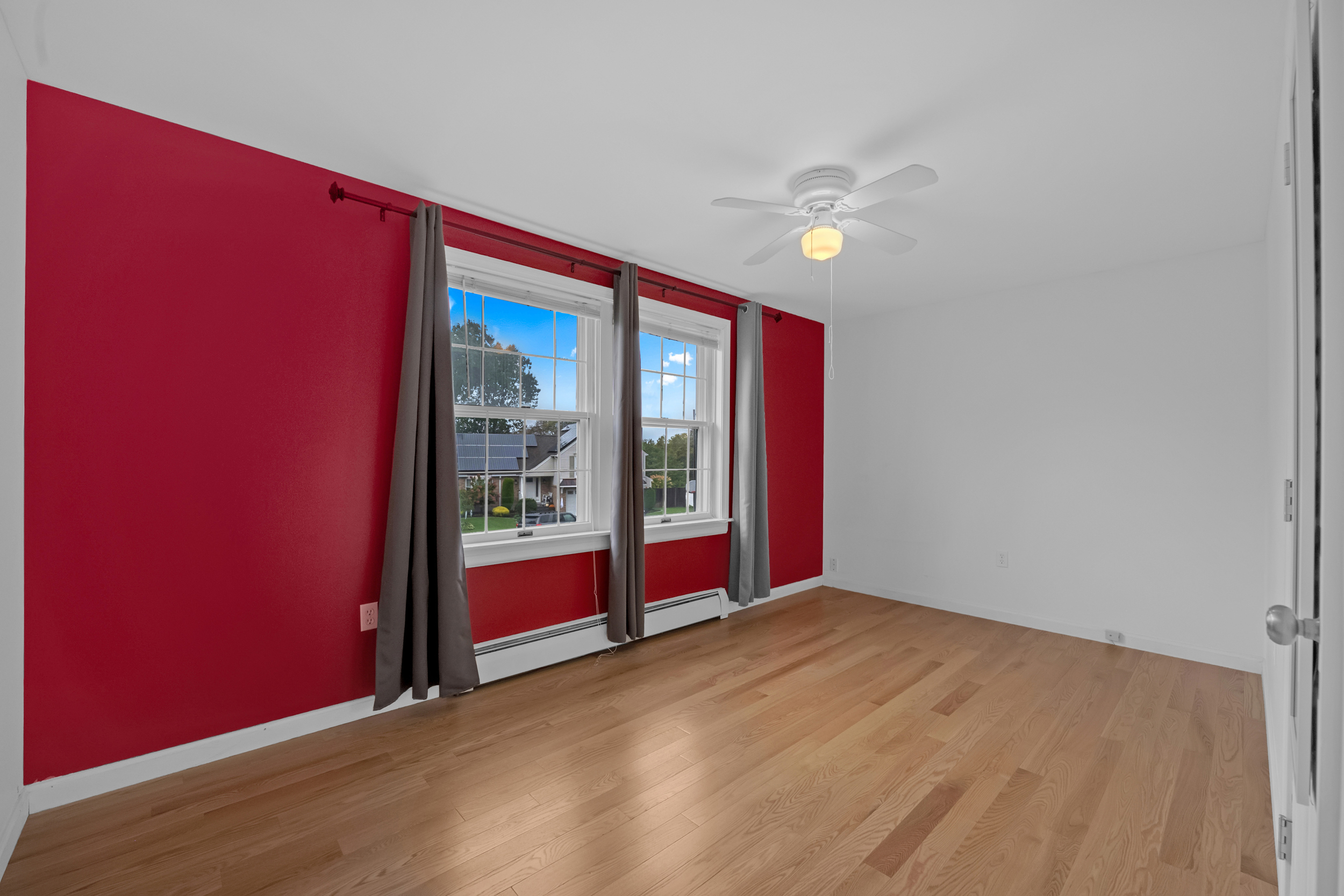 Wakefield, Massachusetts, 01880, United States, 4 Bedrooms Bedrooms, ,3 BathroomsBathrooms,Residential,For Sale,1978637