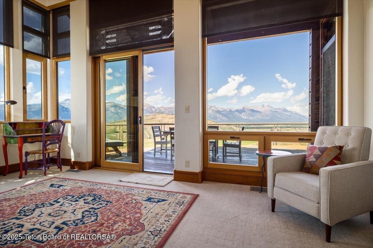 Jackson, Wyoming, 83001, United States, 4 Bedrooms Bedrooms, ,5 BathroomsBathrooms,Residential,For Sale,1851066