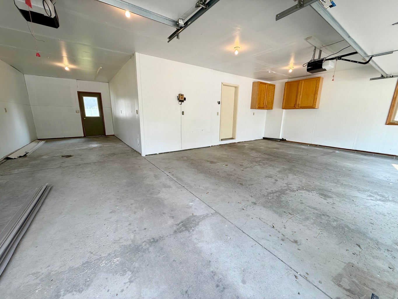 Brookings, South Dakota, 57006, United States, 6 Bedrooms Bedrooms, ,4 BathroomsBathrooms,Residential,For Sale,1909247