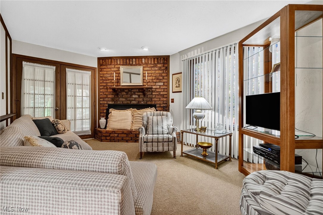 Kent, Ohio, 44240, United States, 3 Bedrooms Bedrooms, ,3 BathroomsBathrooms,Residential,For Sale,1973224