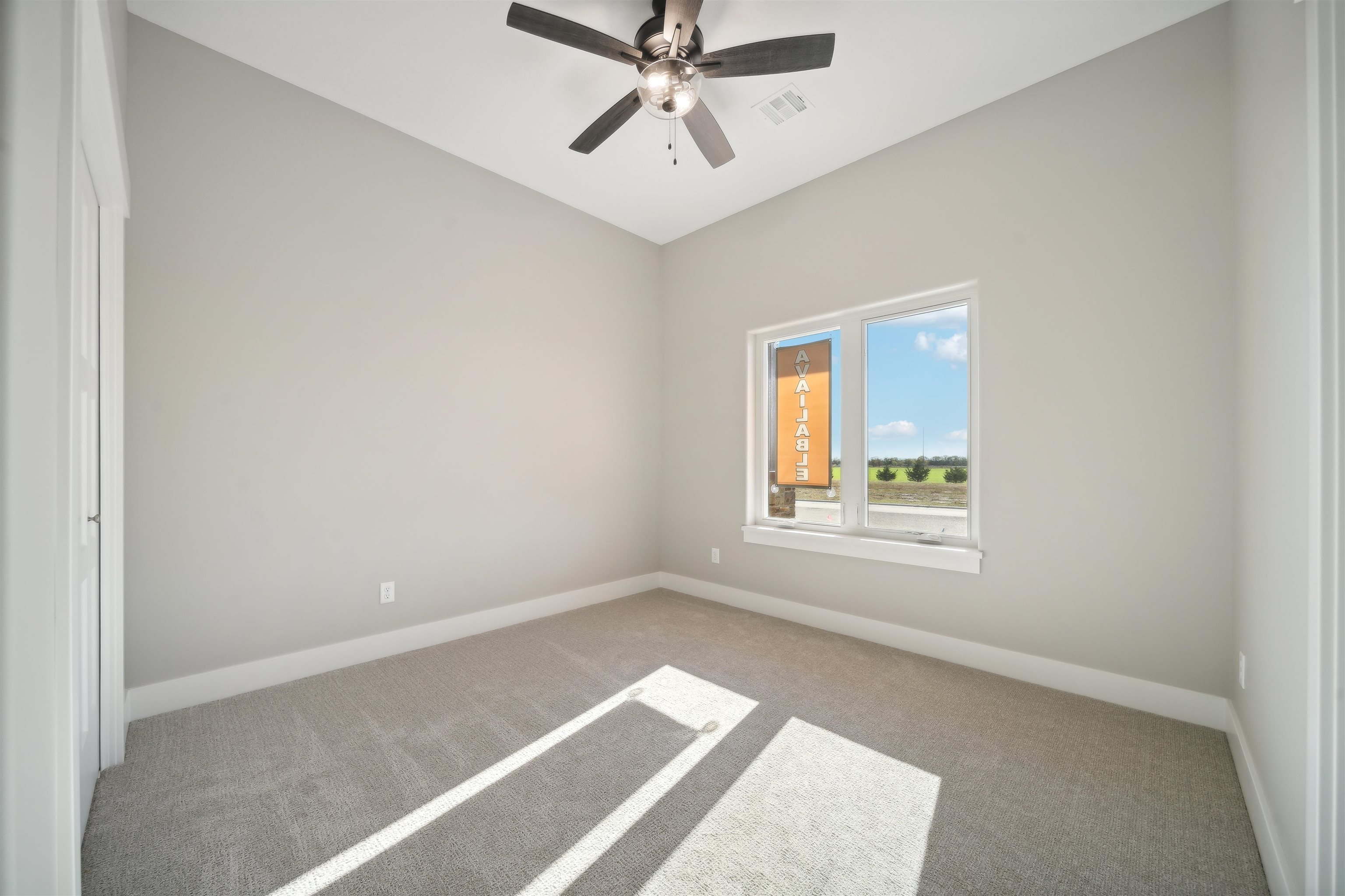 1626 S Dove Place, Goddard, Kansas, 67052, United States, 3 Bedrooms Bedrooms, ,3 BathroomsBathrooms,Residential,For Sale,1626 S Dove Place,1655934