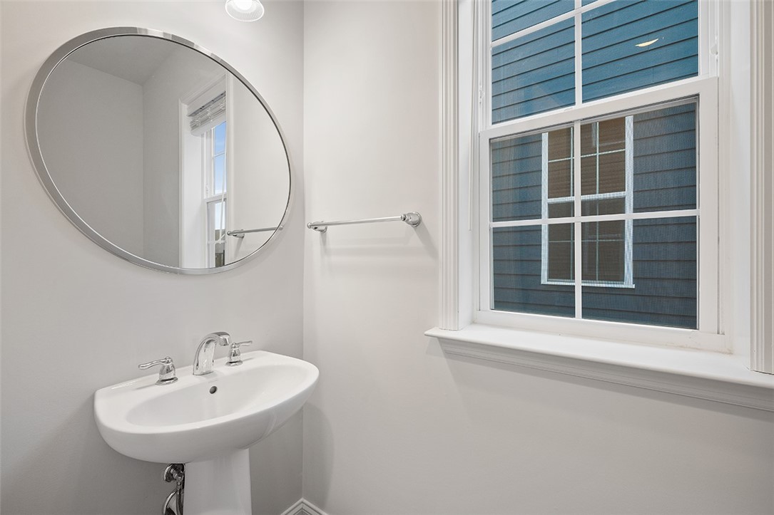 South Fayette, Pennsylvania, 15017, United States, 4 Bedrooms Bedrooms, ,3 BathroomsBathrooms,Residential,For Sale,1932684