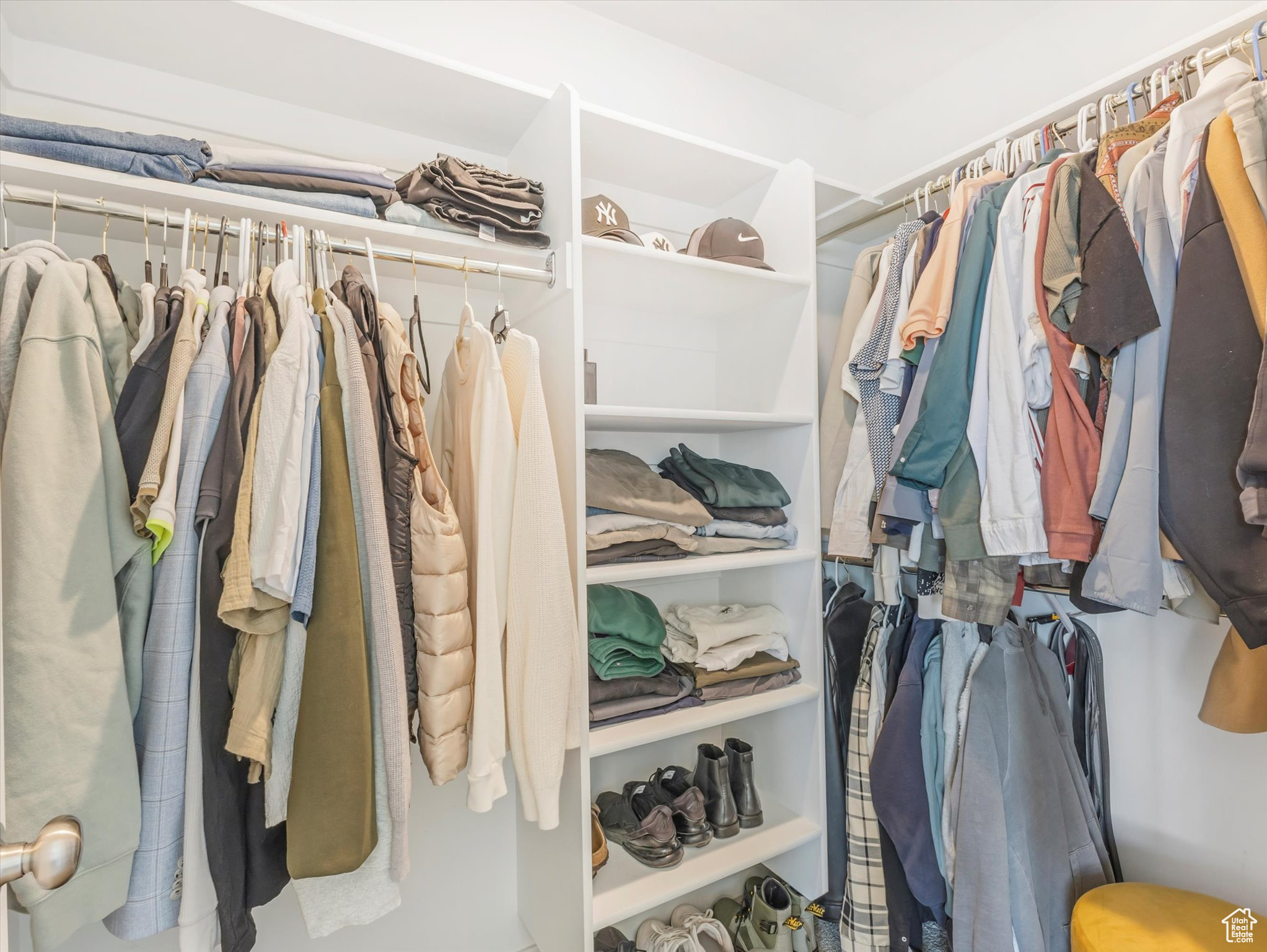 Tooele, Utah, 84074, United States, 3 Bedrooms Bedrooms, ,2 BathroomsBathrooms,Residential,For Sale,1859908