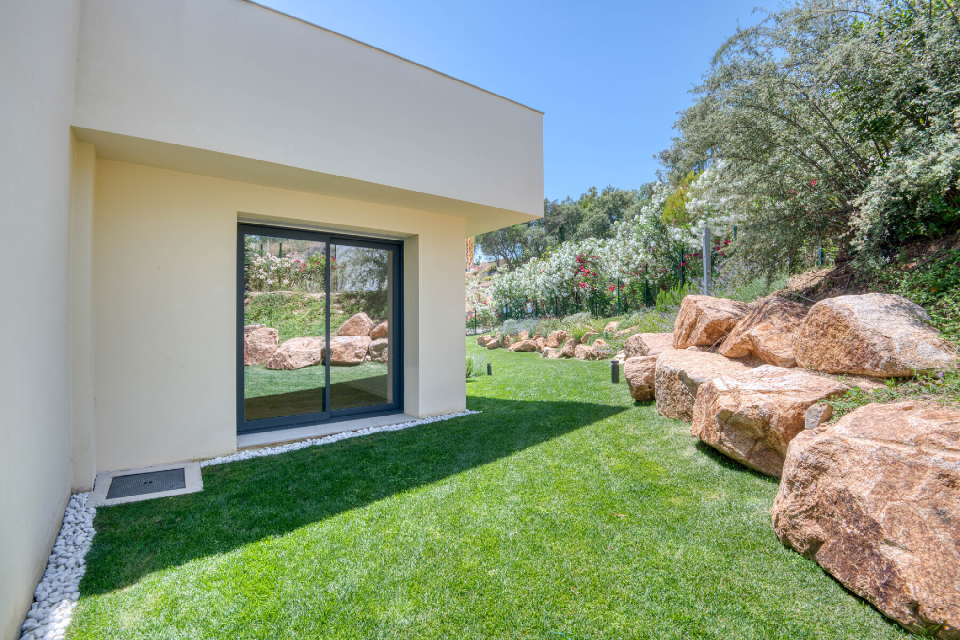  Contemporary villa in Mas Nou with ocean views - 物件實景