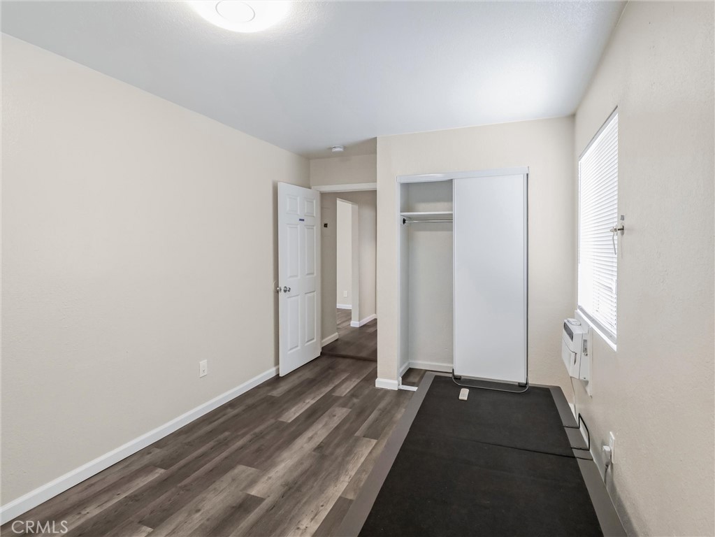 Los Angeles, California, 90003, United States, 5 Bedrooms Bedrooms, ,3 BathroomsBathrooms,Residential,For Sale,1935114