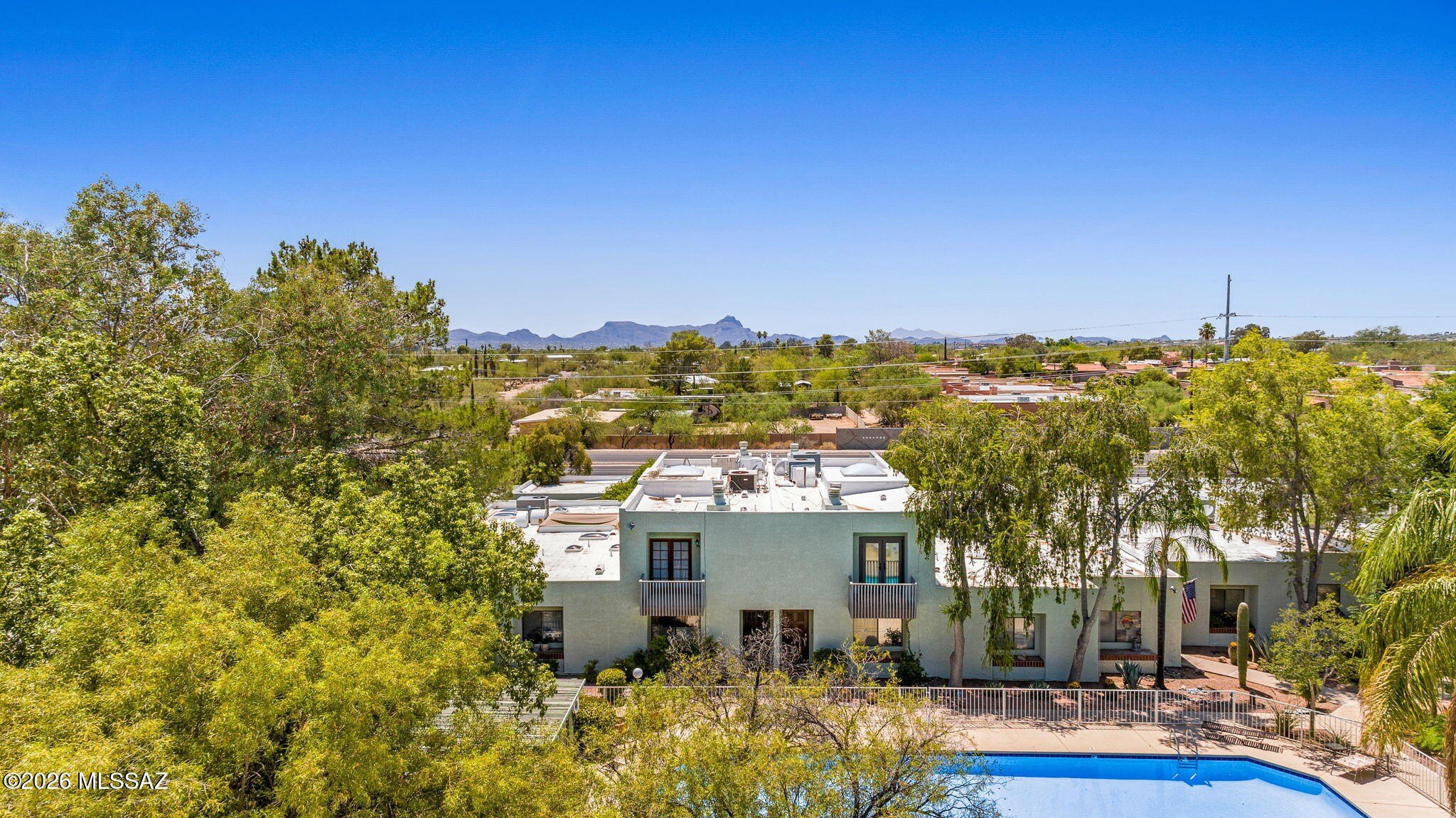LA Canada Dr, Tucson, AZ 85704