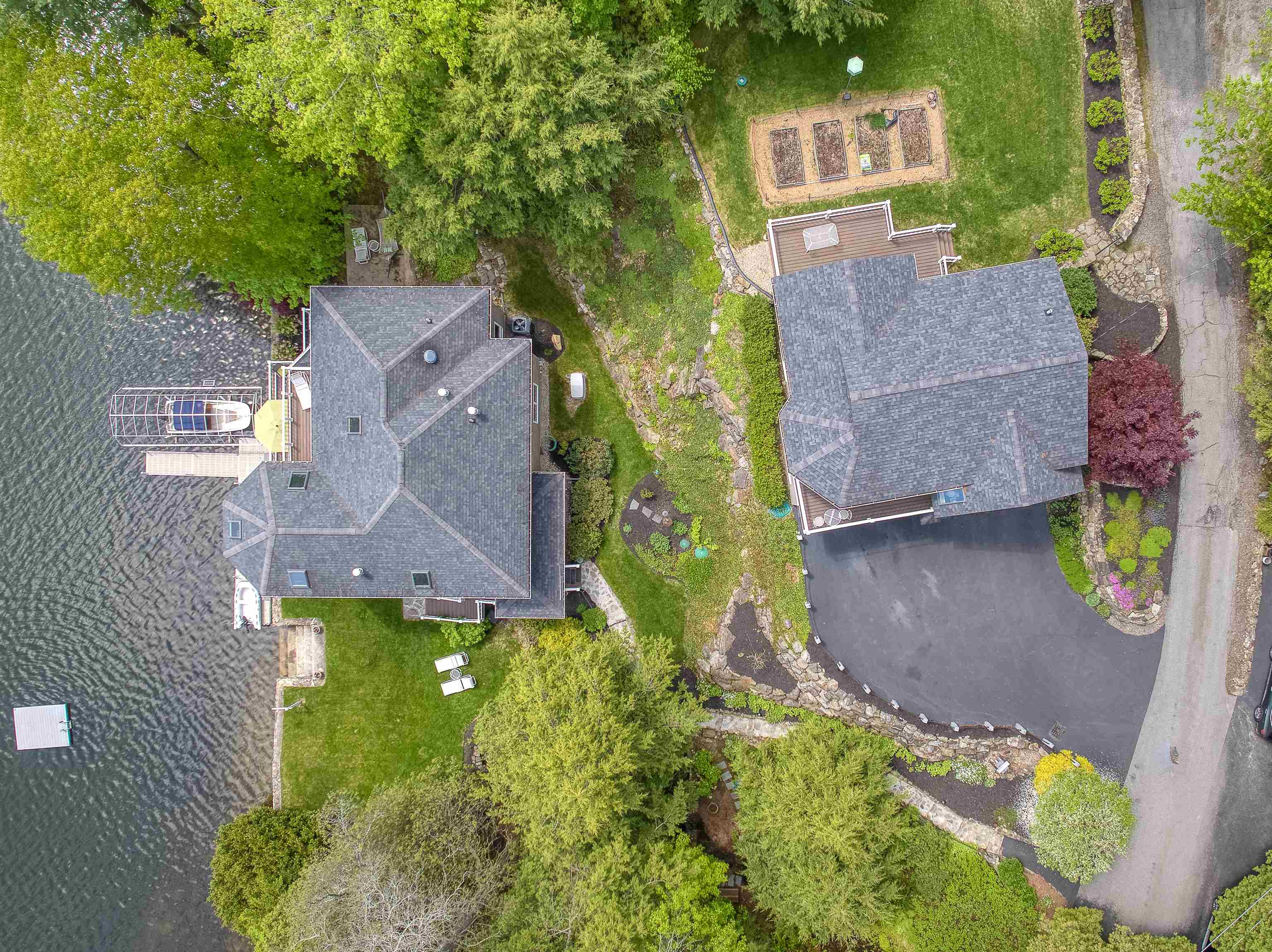 Windham, New Hampshire, 03087, United States, 4 Bedrooms Bedrooms, ,3 BathroomsBathrooms,Residential,For Sale,1824064