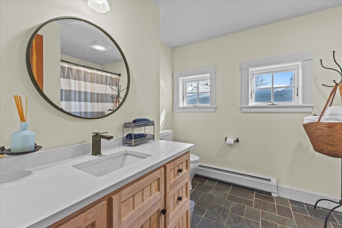 Stowe, Vermont, 05672, United States, 4 Bedrooms Bedrooms, ,3 BathroomsBathrooms,Residential,For Sale,1751990