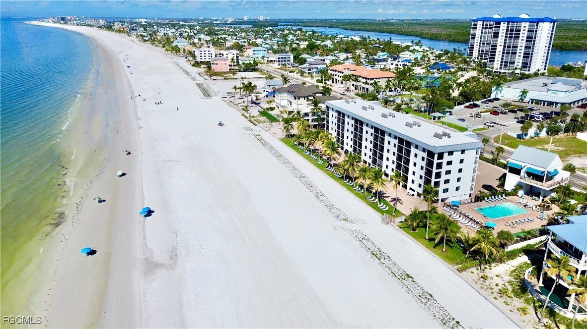 Fort Myers Beach, Florida, 33931, United States, 2 Bedrooms Bedrooms, ,2 BathroomsBathrooms,Residential,For Sale,1987327