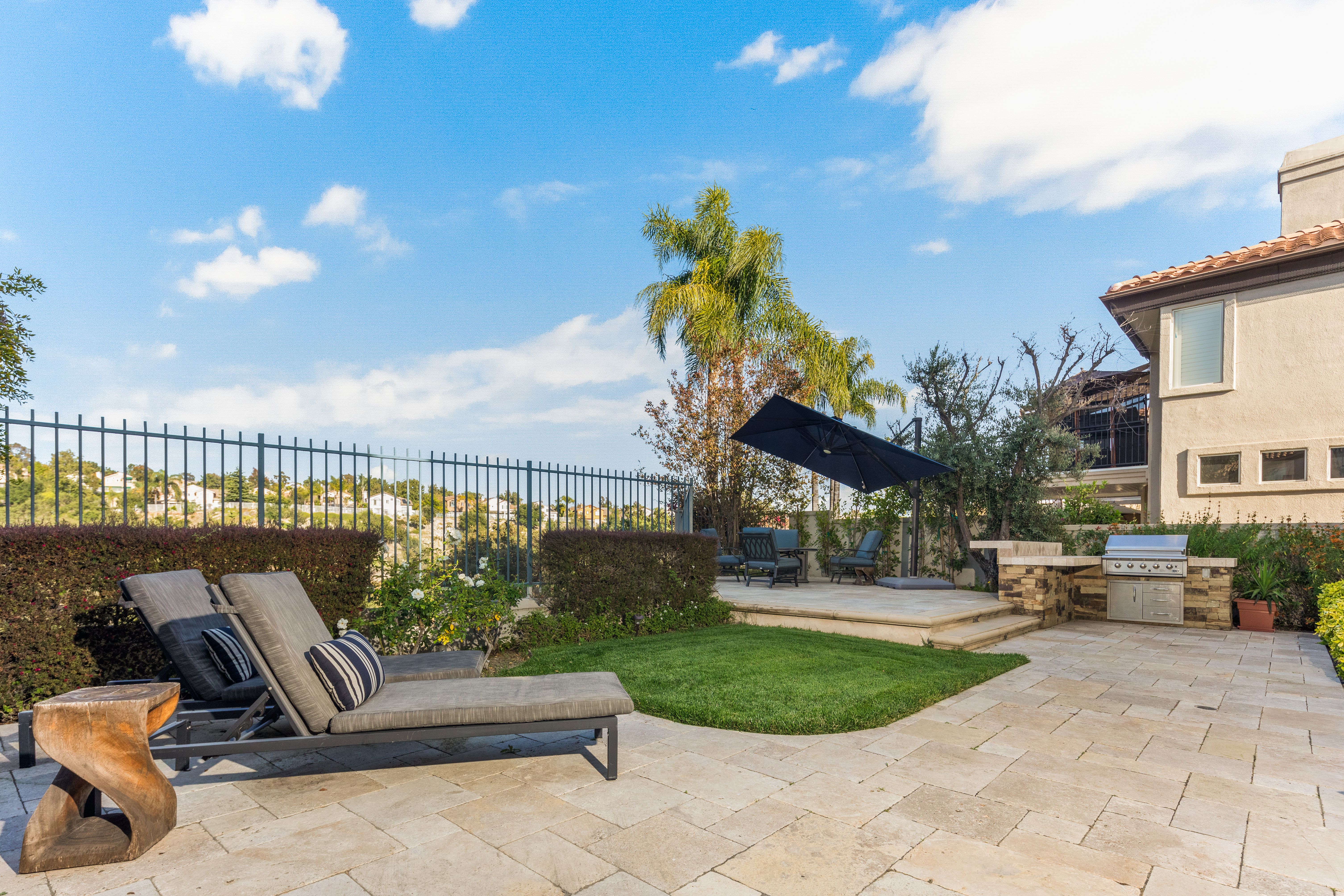  8 Flores, Lake Forest, CA 92610 - 物件實景
