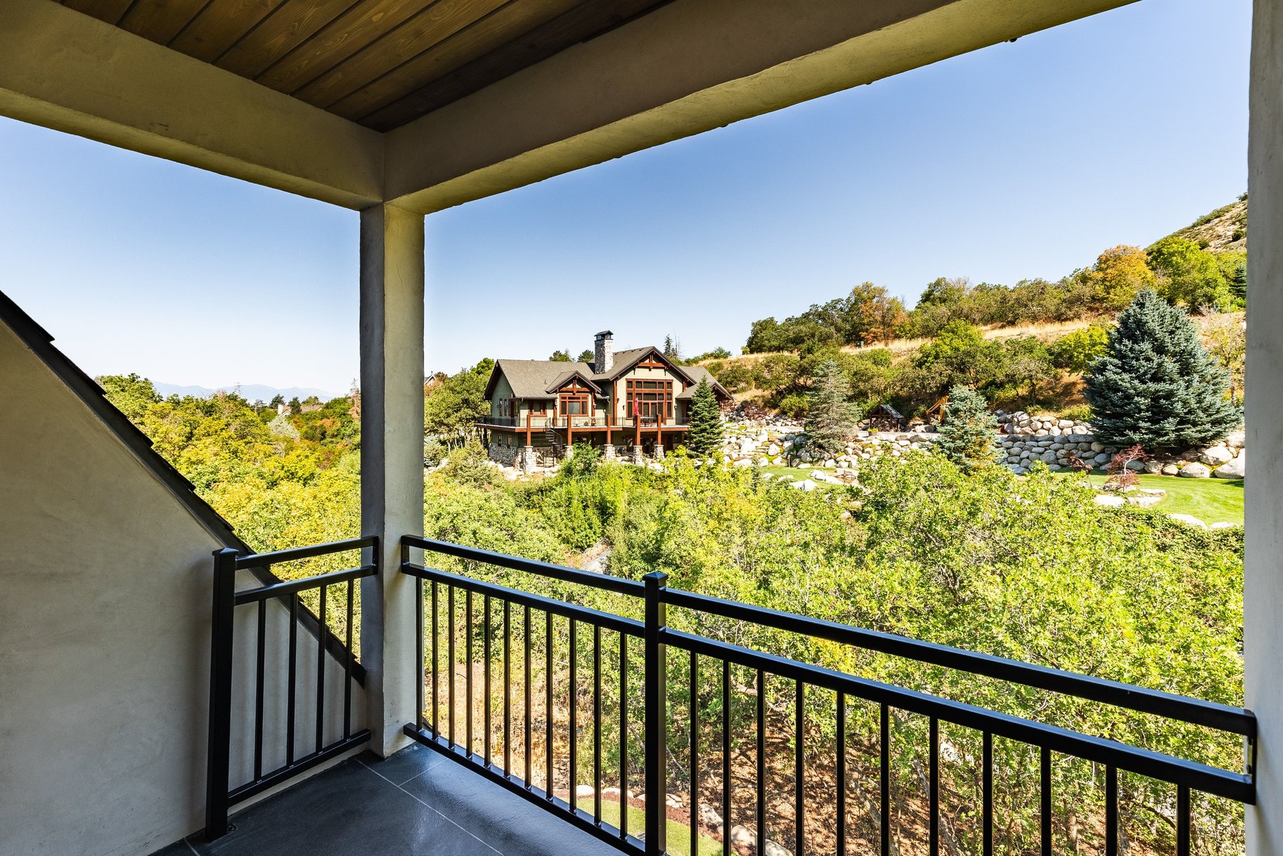  Creekside Manor, An Estate Shaped by Nature - 物件實景