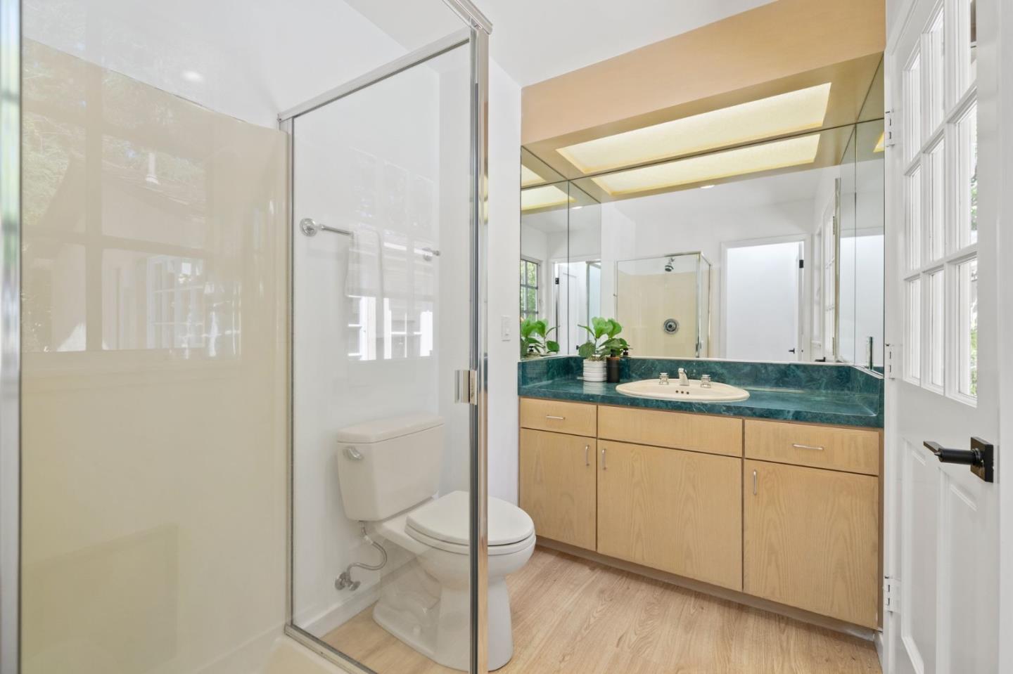 Palo Alto, California, 94301, United States, 4 Bedrooms Bedrooms, ,4 BathroomsBathrooms,Residential,For Sale,1837921