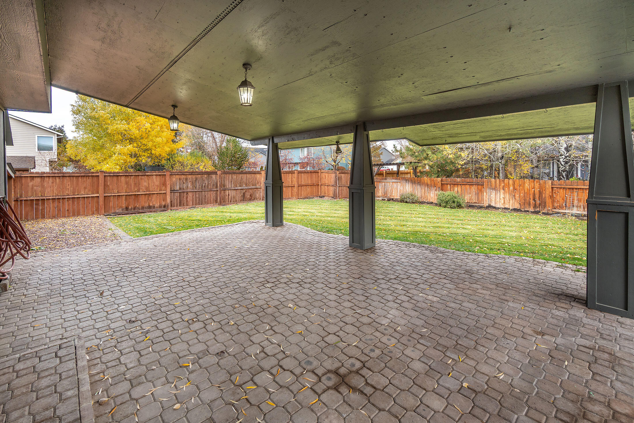 Redmond, Oregon, 97756, United States, 3 Bedrooms Bedrooms, ,3 BathroomsBathrooms,Residential,For Sale,1989039