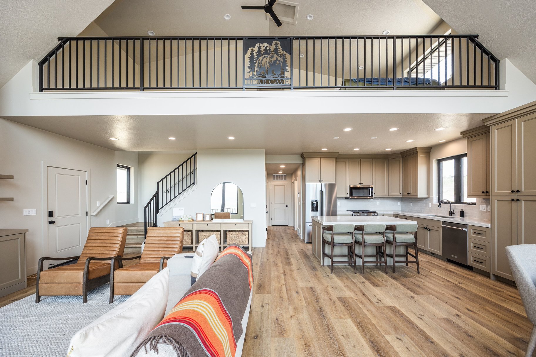  Modern Mountain Living with Panoramic Views & Scofield Reservoir Access - 物件實景