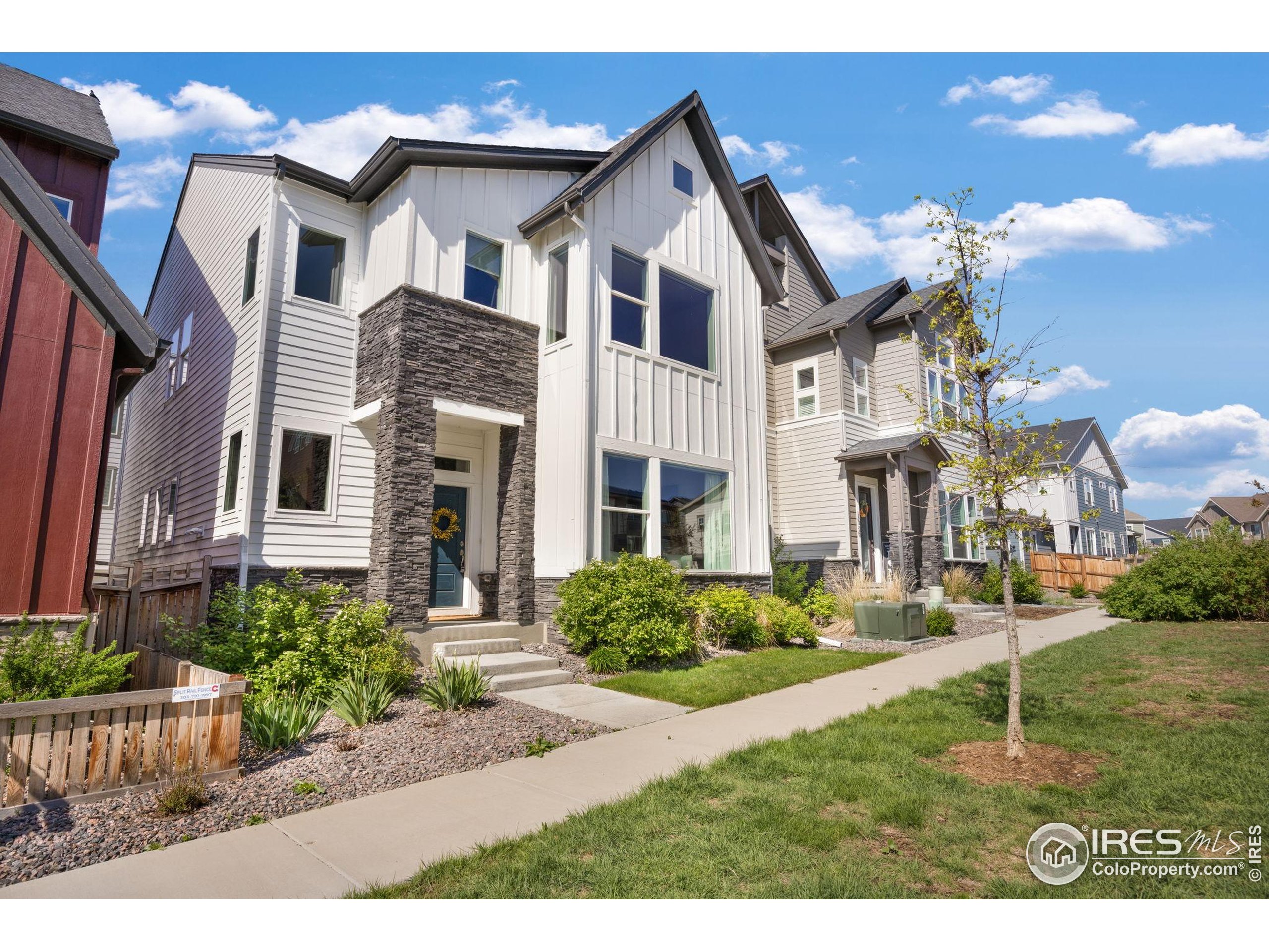 Broomfield, Colorado, 80023, United States, 3 Bedrooms Bedrooms, ,3 BathroomsBathrooms,Residential,For Sale,1805033