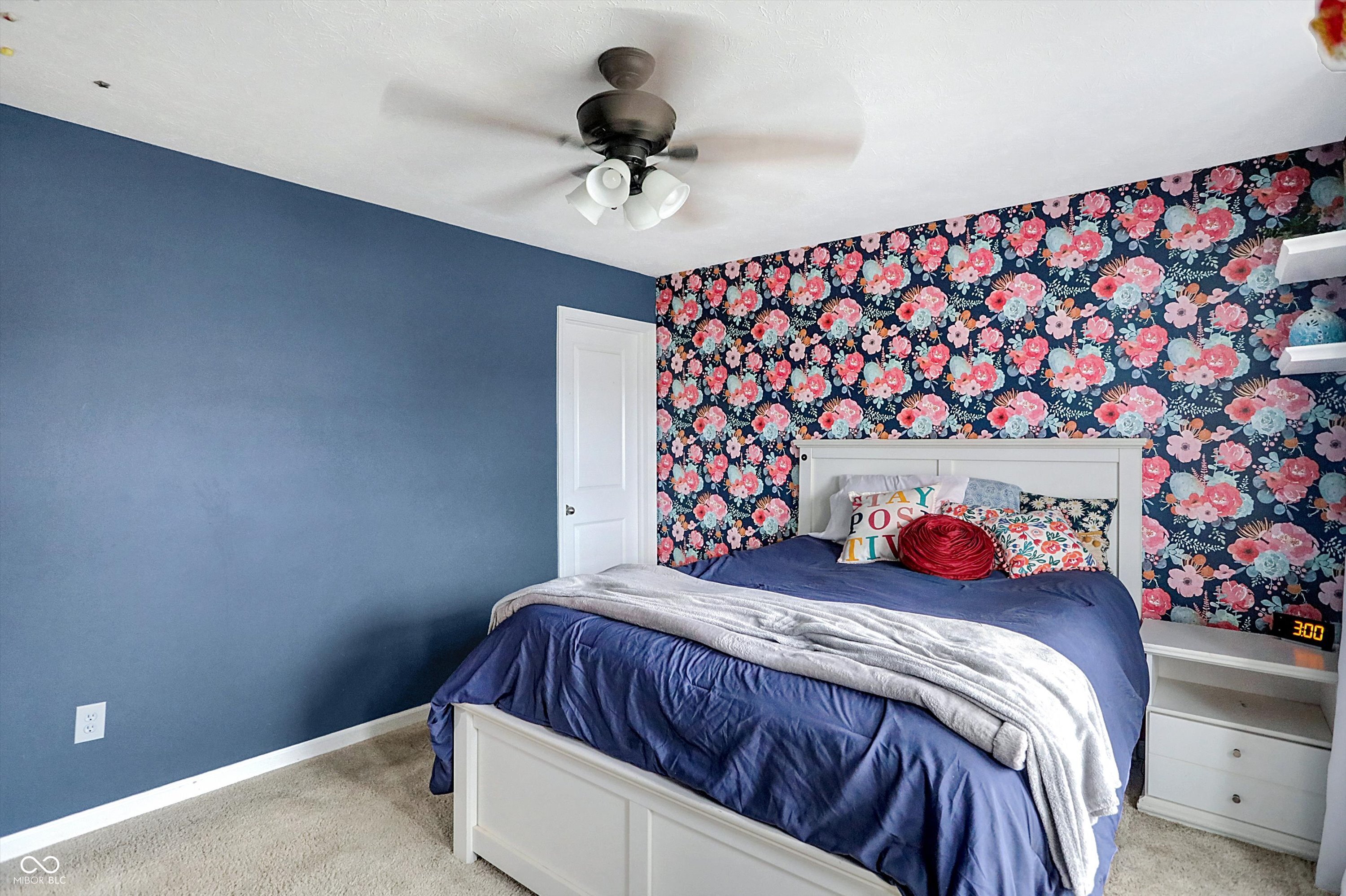 Franklin, Indiana, 46131, United States, 6 Bedrooms Bedrooms, ,4 BathroomsBathrooms,Residential,For Sale,1978604