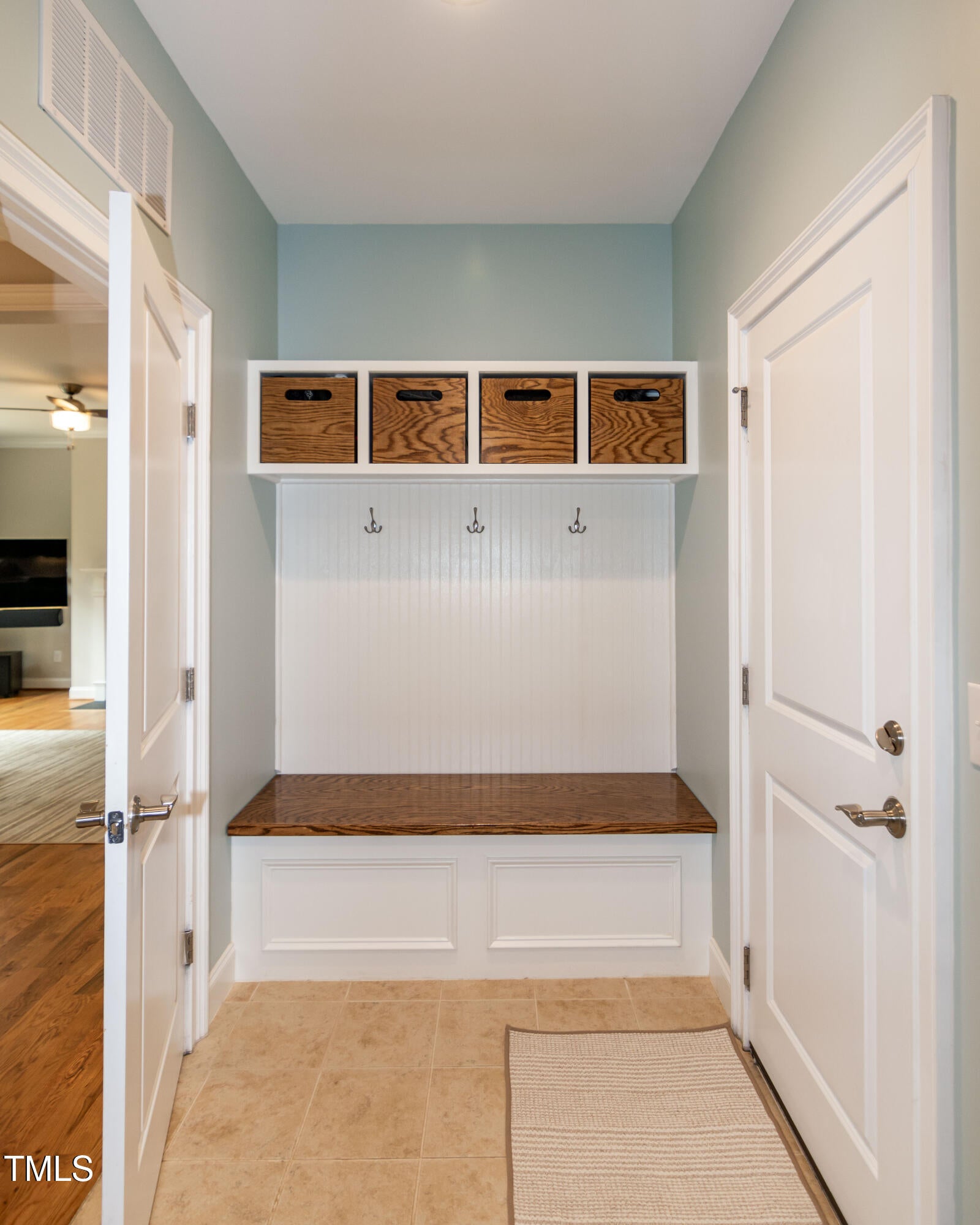 Raleigh, North Carolina, 27606, United States, 4 Bedrooms Bedrooms, ,4 BathroomsBathrooms,Residential,For Sale,1794802