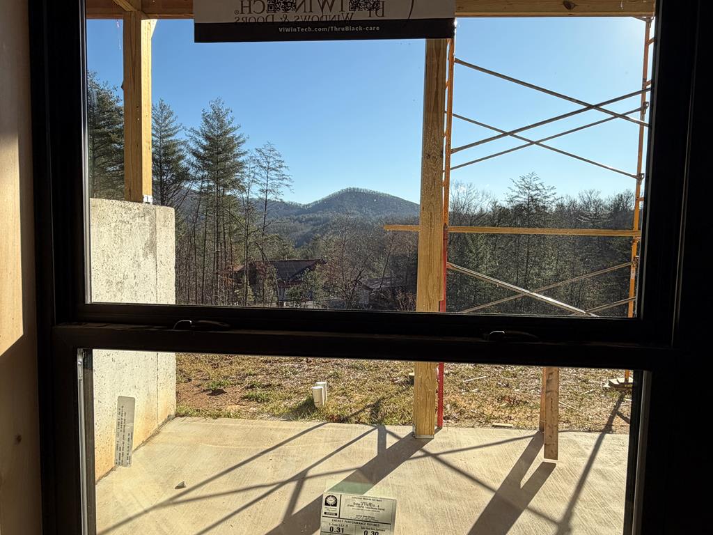 Mineral Bluff, Georgia, 30559, United States, 3 Bedrooms Bedrooms, ,3 BathroomsBathrooms,Residential,For Sale,2006595