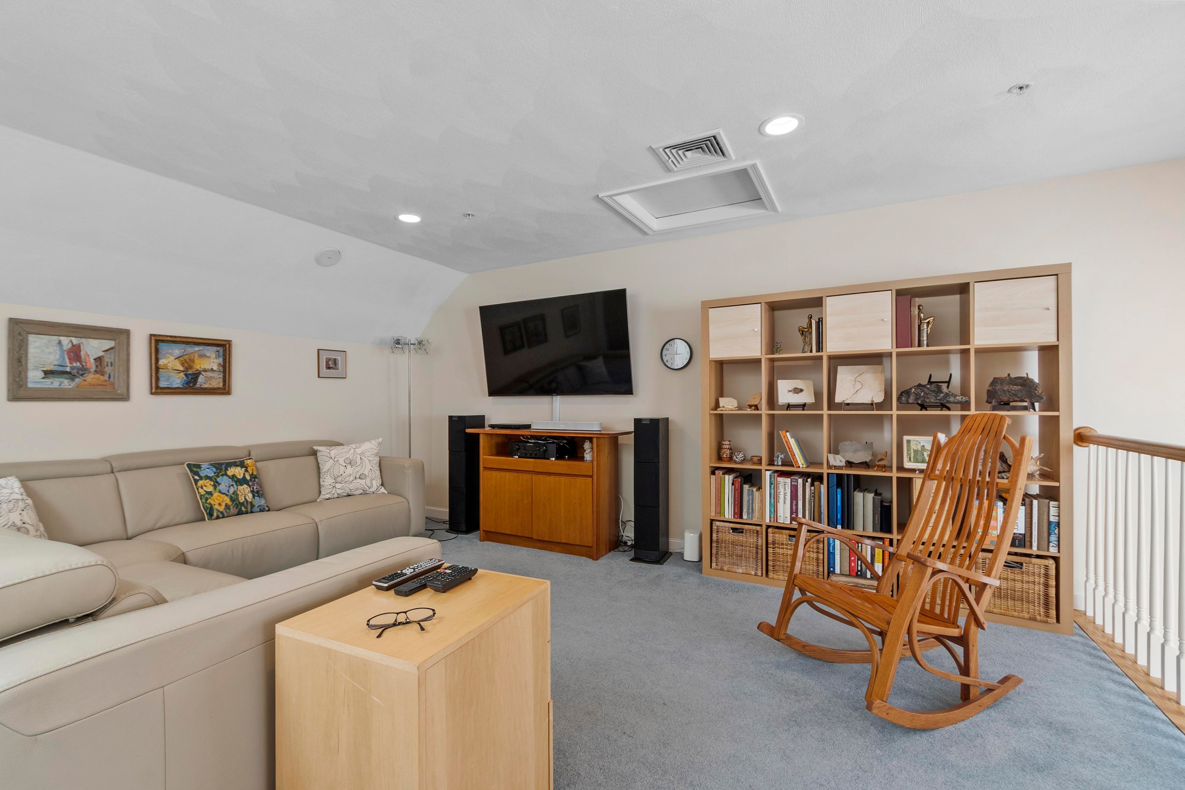  5 Vine Brook Way, Woburn, MA 01801 - 物件實景