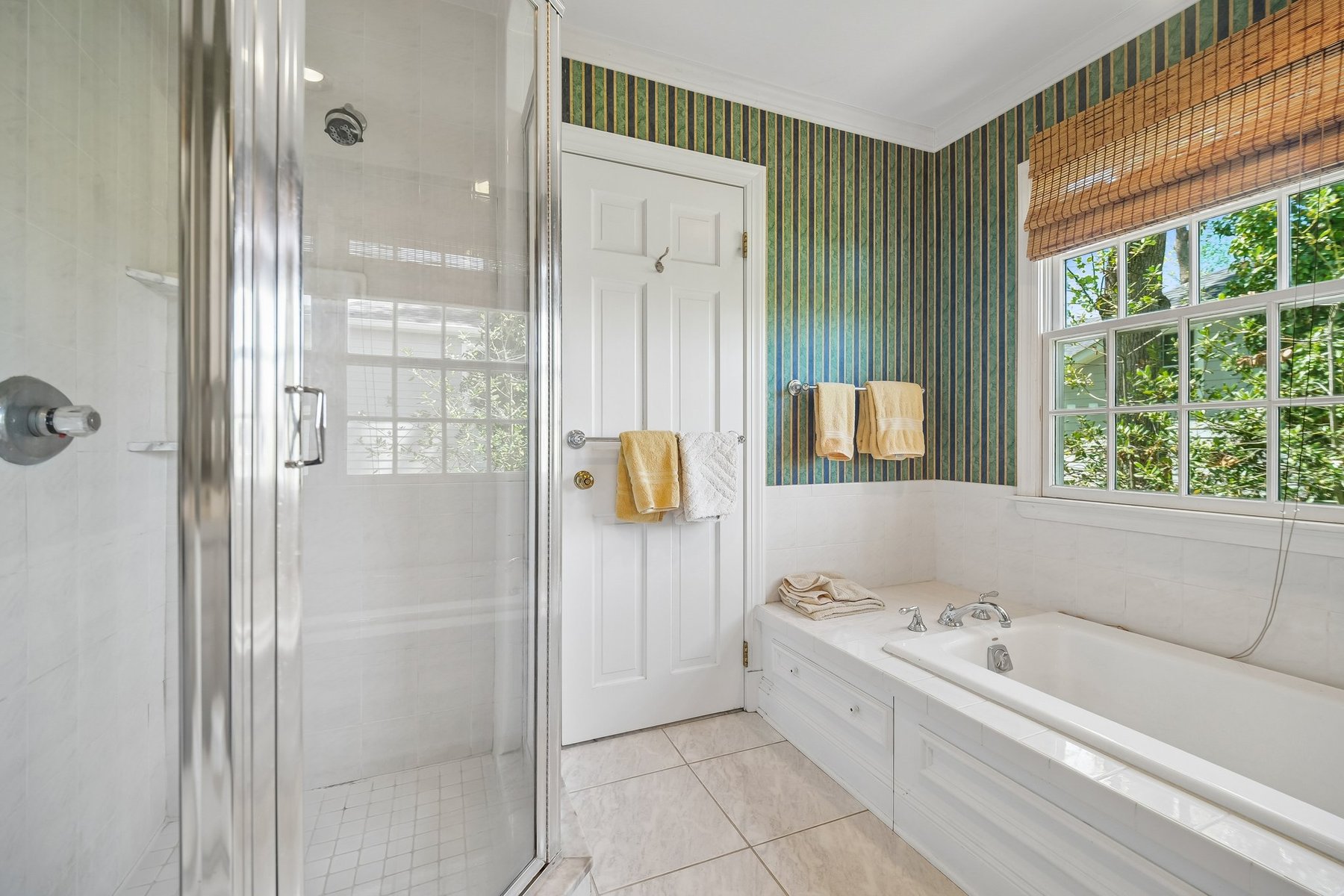  Beautifully Renovated Colonial is a Garden Lover