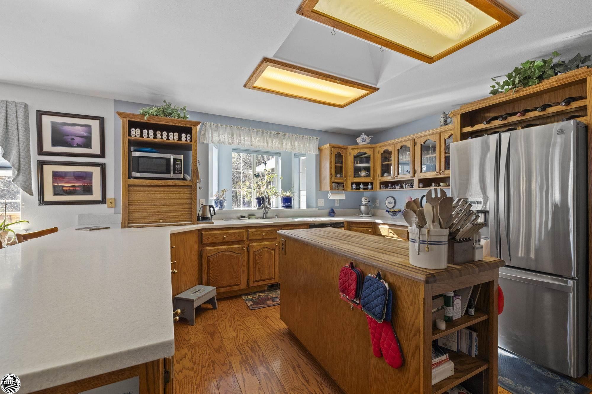 23423 Rusty Spur Rd., Sonora, California, 95370-8618, United States, 3 Bedrooms Bedrooms, ,2 BathroomsBathrooms,Residential,For Sale,23423 Rusty Spur Rd.,1454425