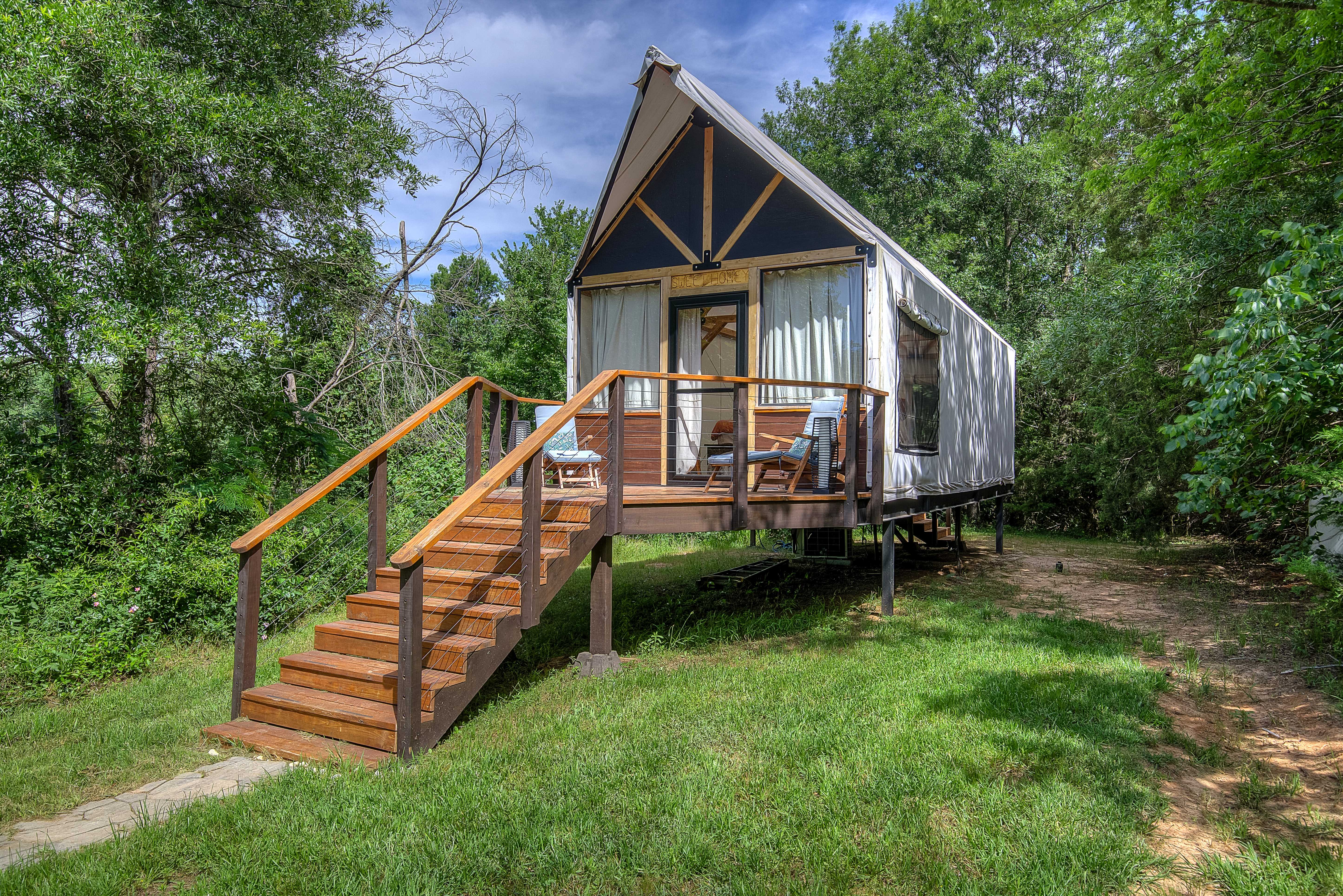 Sulphur Springs, Texas, 75482, United States, 4 Bedrooms Bedrooms, ,4 BathroomsBathrooms,Residential,For Sale,1981716