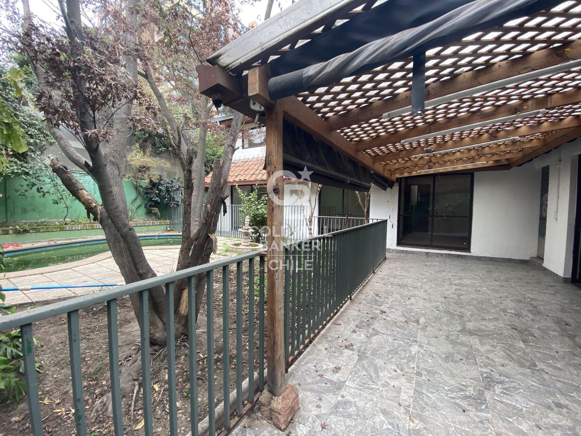 Las Condes, Chile, 5 Bedrooms Bedrooms, ,3 BathroomsBathrooms,Residential,For Sale,1906063