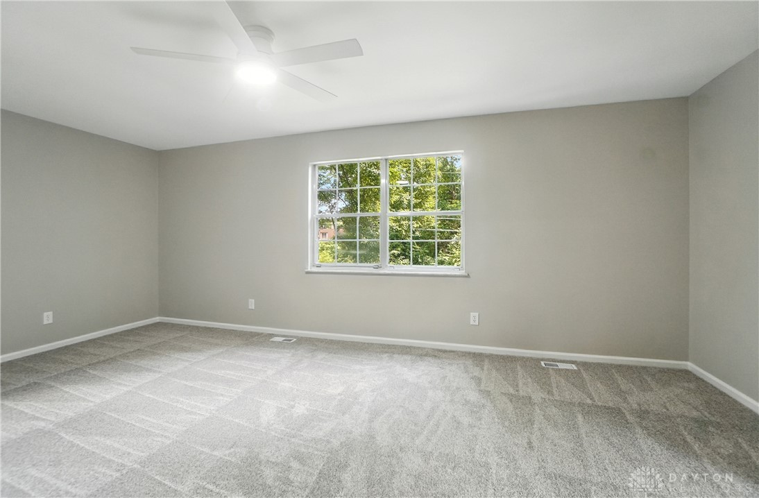 Kettering, Ohio, 45440, United States, 6 Bedrooms Bedrooms, ,3 BathroomsBathrooms,Residential,For Sale,1913800