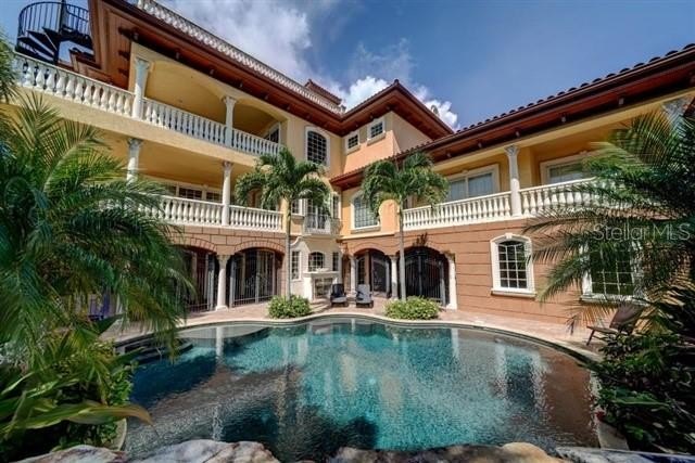 CLEARWATER BEACH, Florida, 33767, United States, 5 Bedrooms Bedrooms, ,6 BathroomsBathrooms,Residential,For Sale,1977061