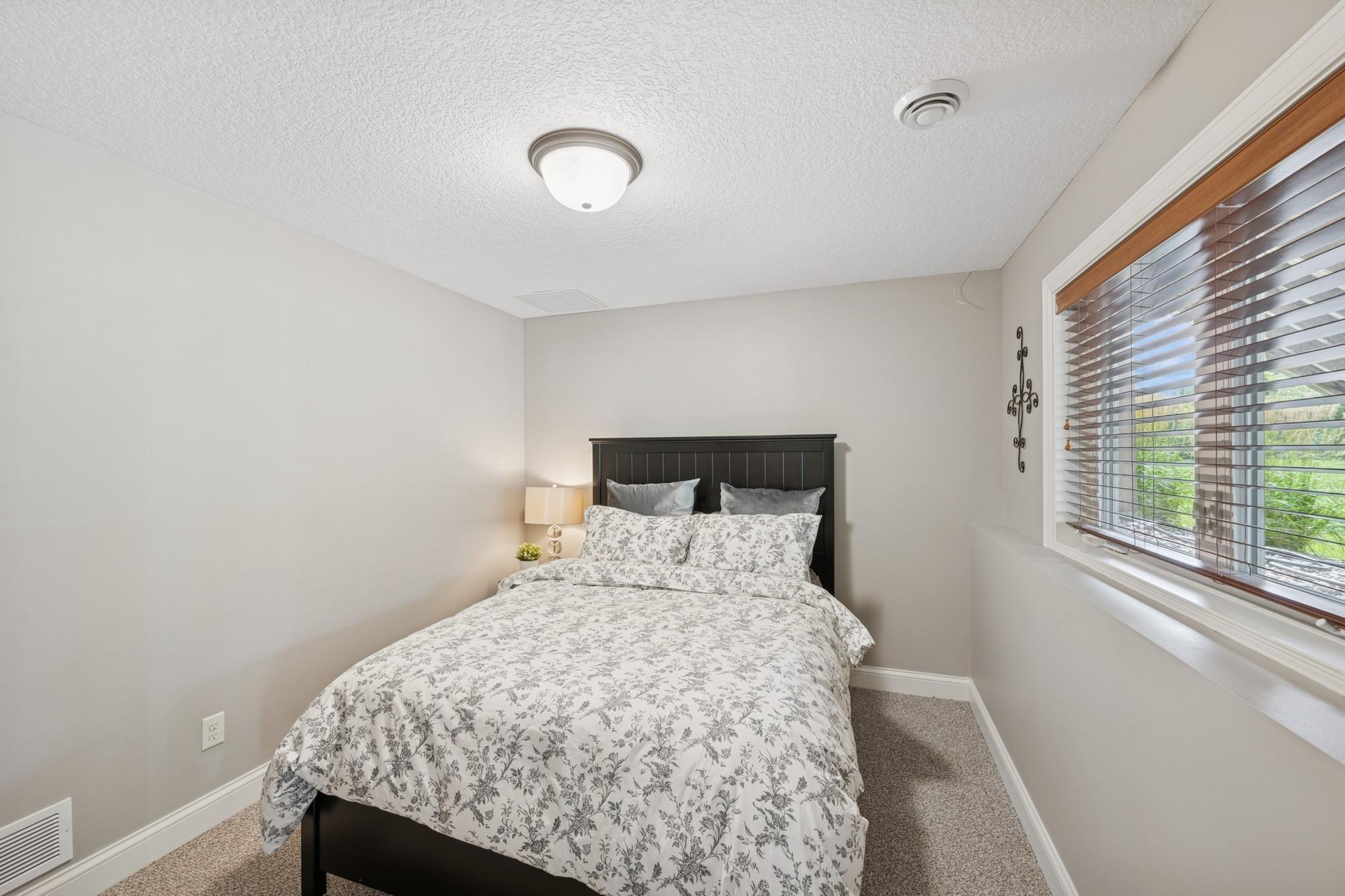 Brooklyn Park, Minnesota, 55445, United States, 5 Bedrooms Bedrooms, ,3 BathroomsBathrooms,Residential,For Sale,1991127