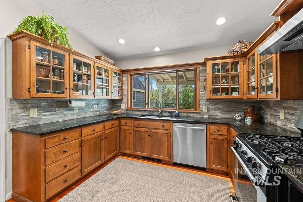 McCall, Idaho, 83638, United States, 4 Bedrooms Bedrooms, ,4 BathroomsBathrooms,Residential,For Sale,1763190