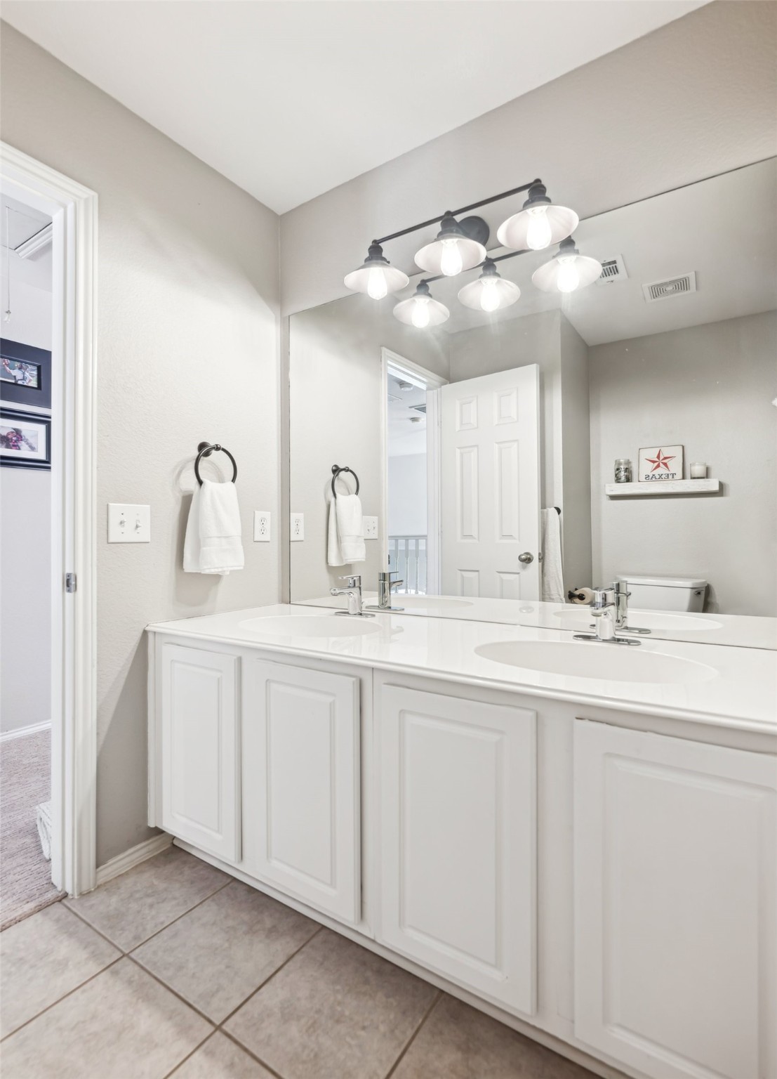 Frisco, Texas, 75033, United States, 5 Bedrooms Bedrooms, ,4 BathroomsBathrooms,Residential,For Sale,1938908